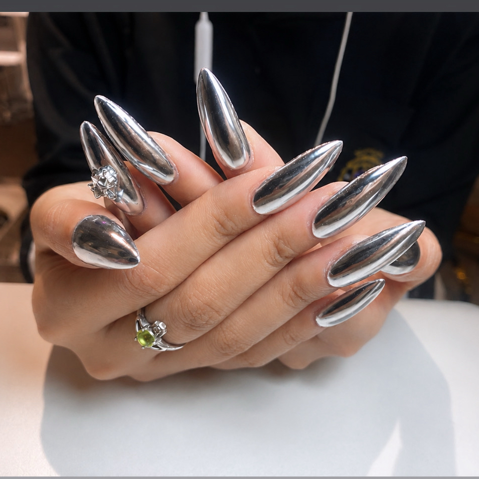 Yuuka_Nailart
