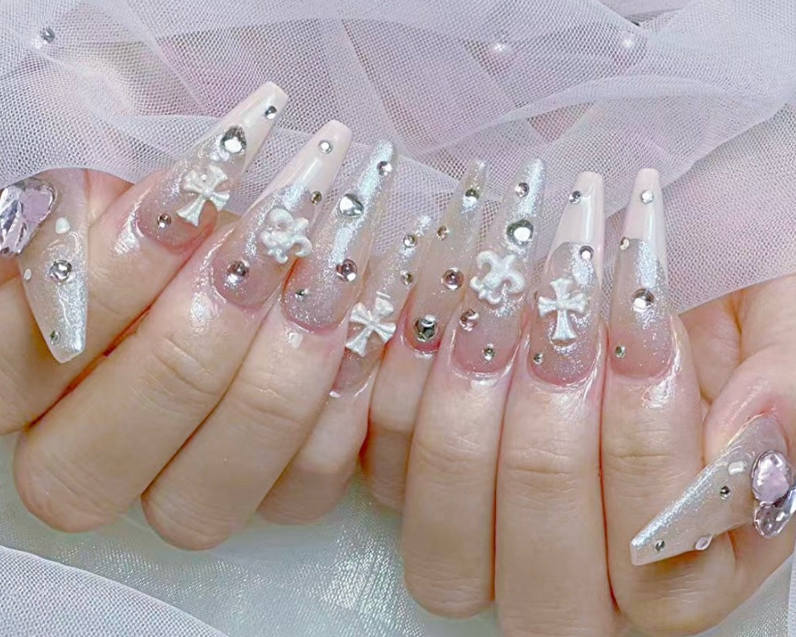 rei_nail1
