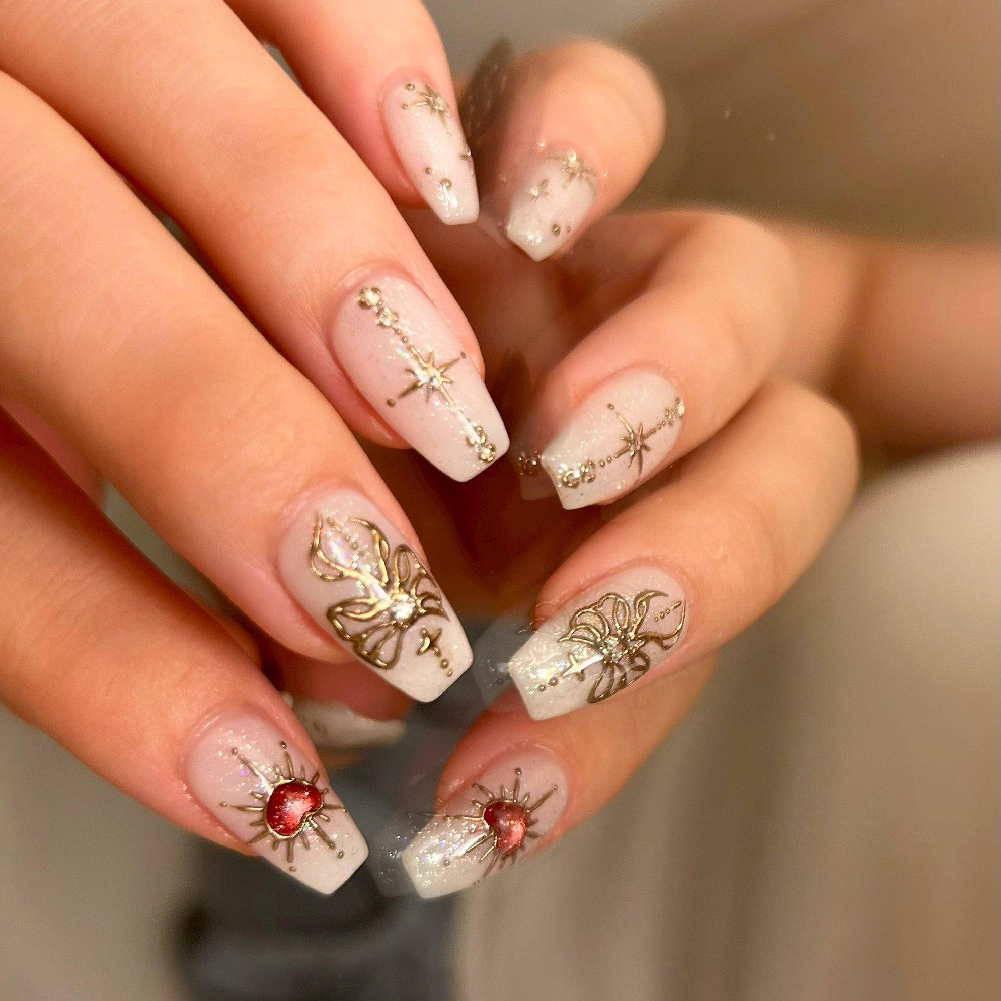 nailsalonHawk
