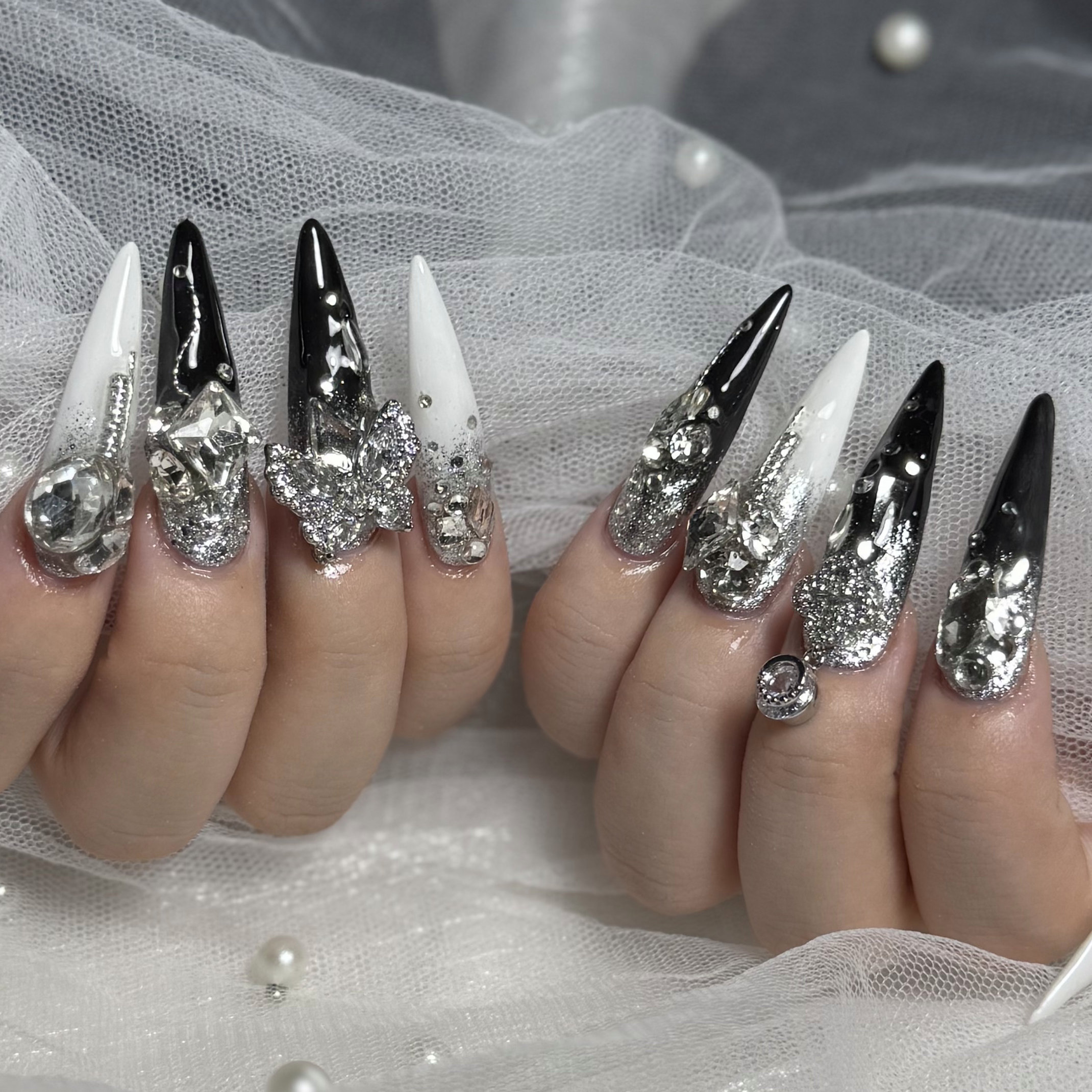 Ace_nail
