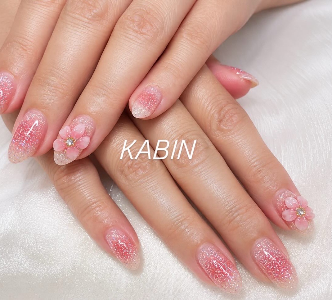 KABIN_Nail