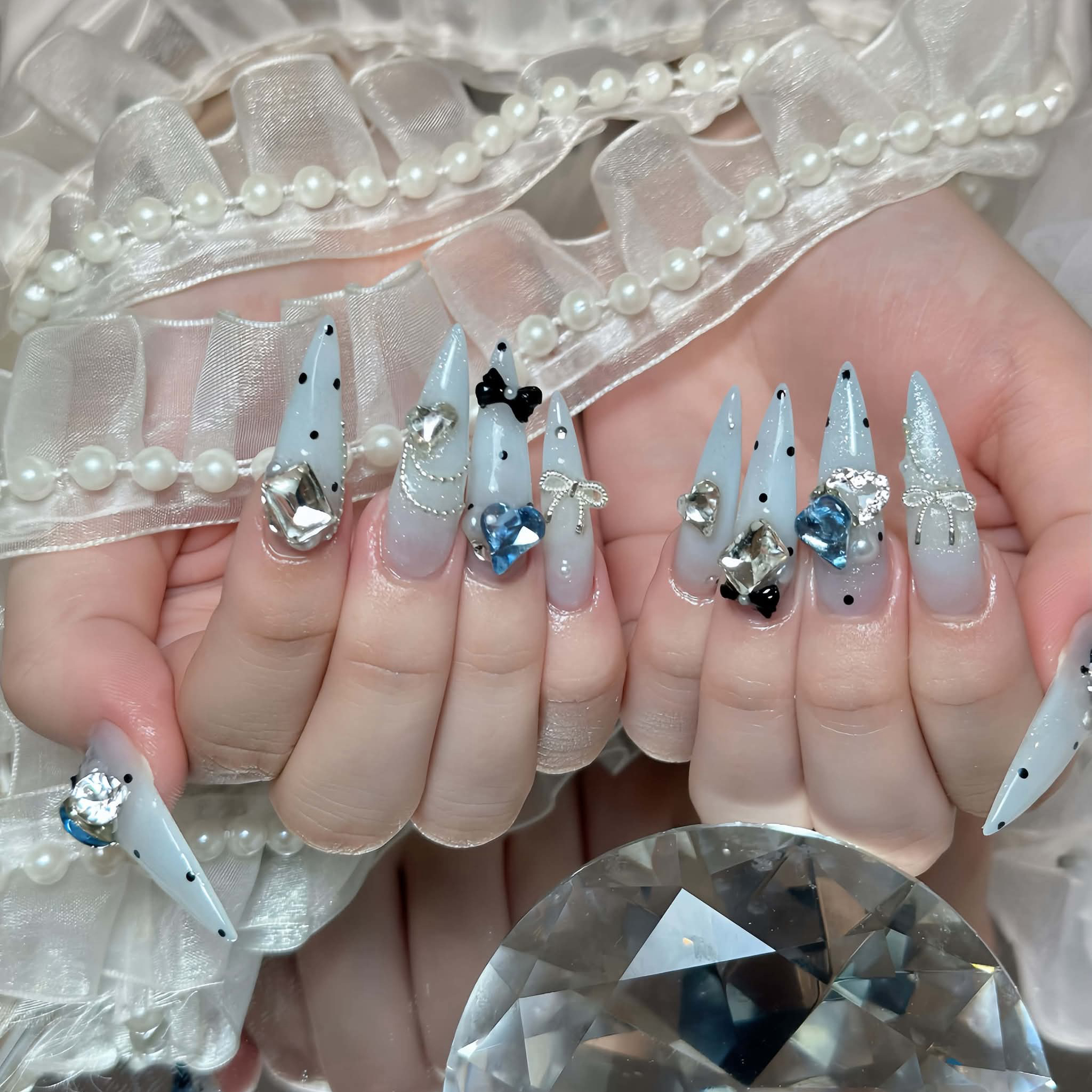 elinails.rinn