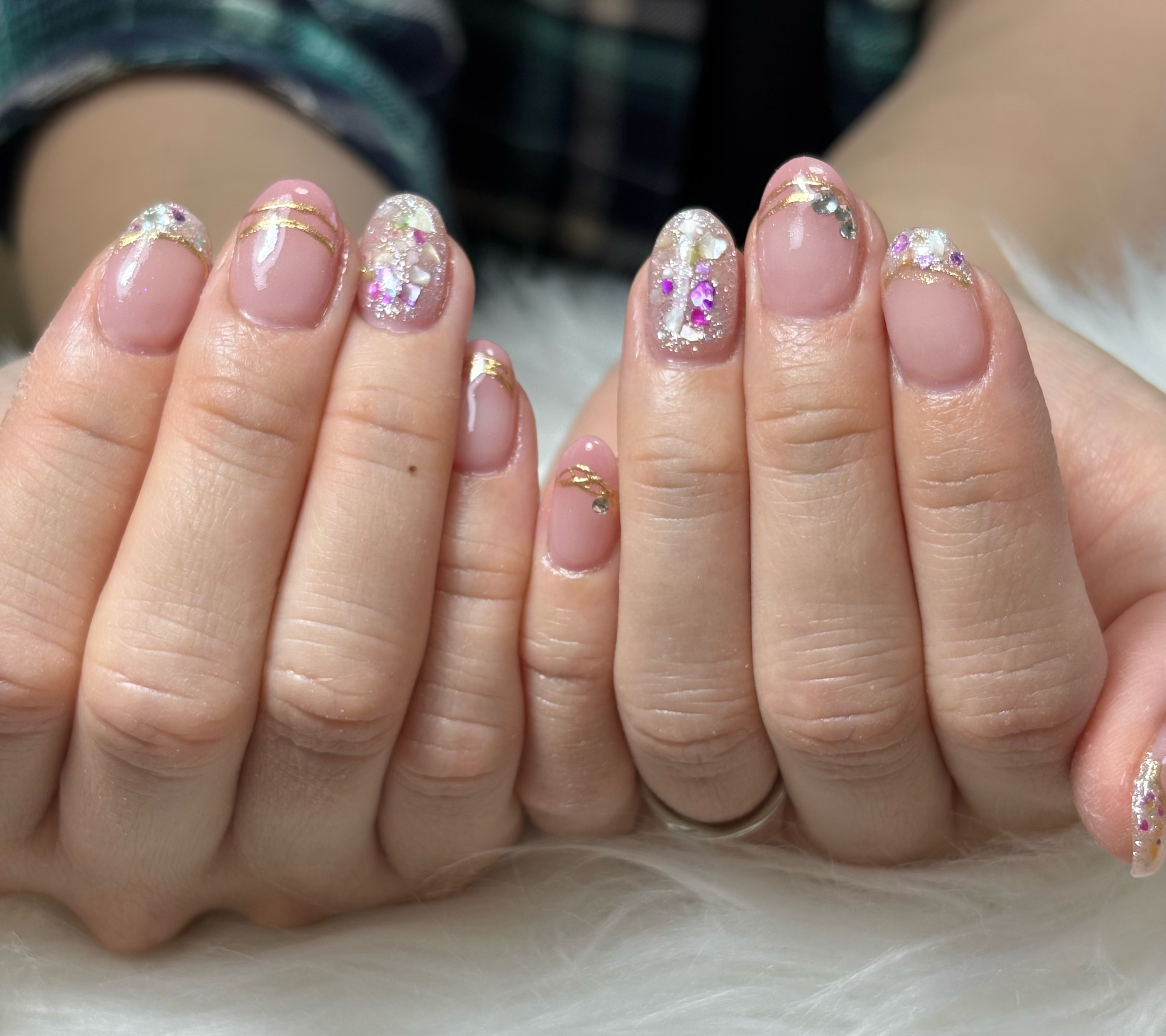 avan.nail