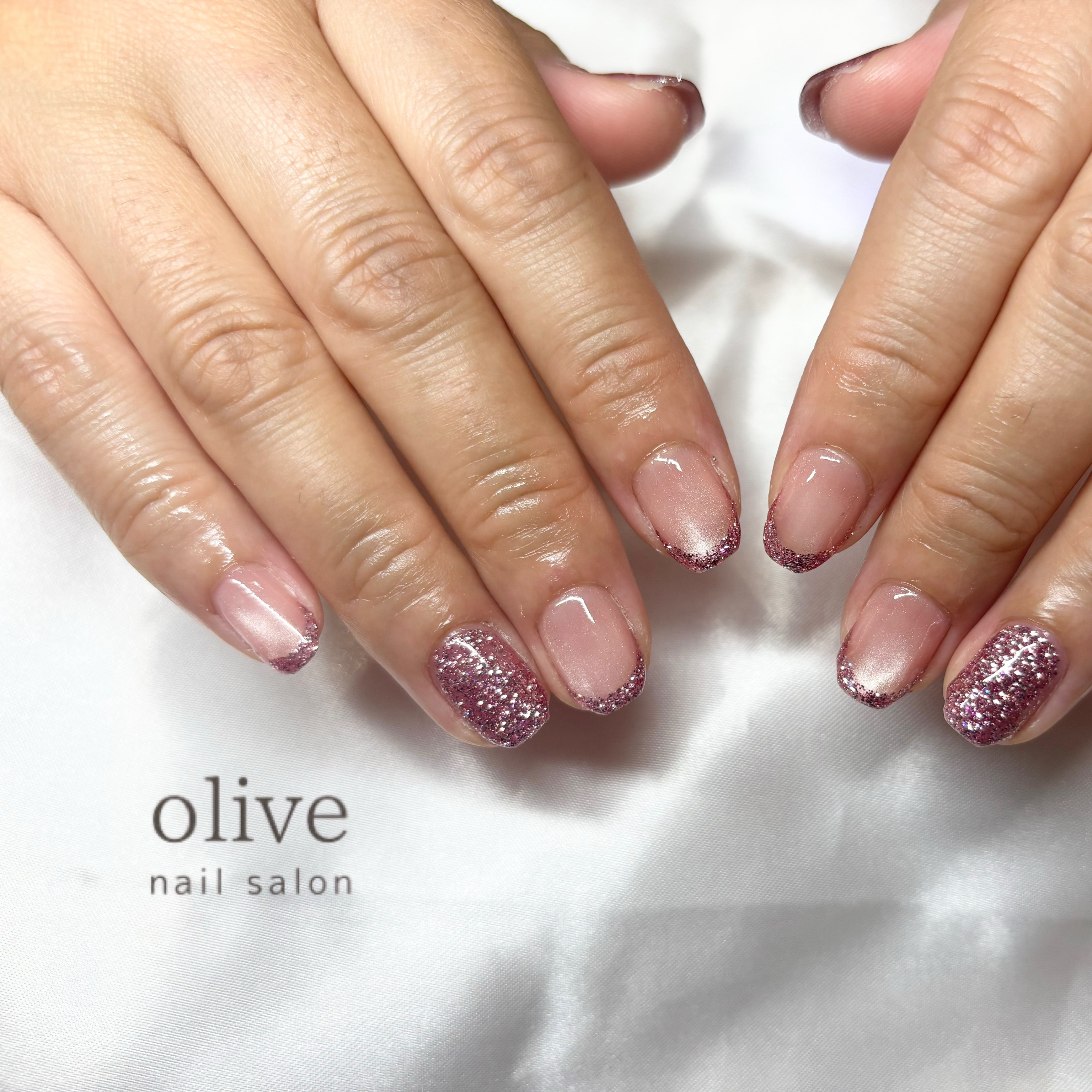 olive.nail.private.salon