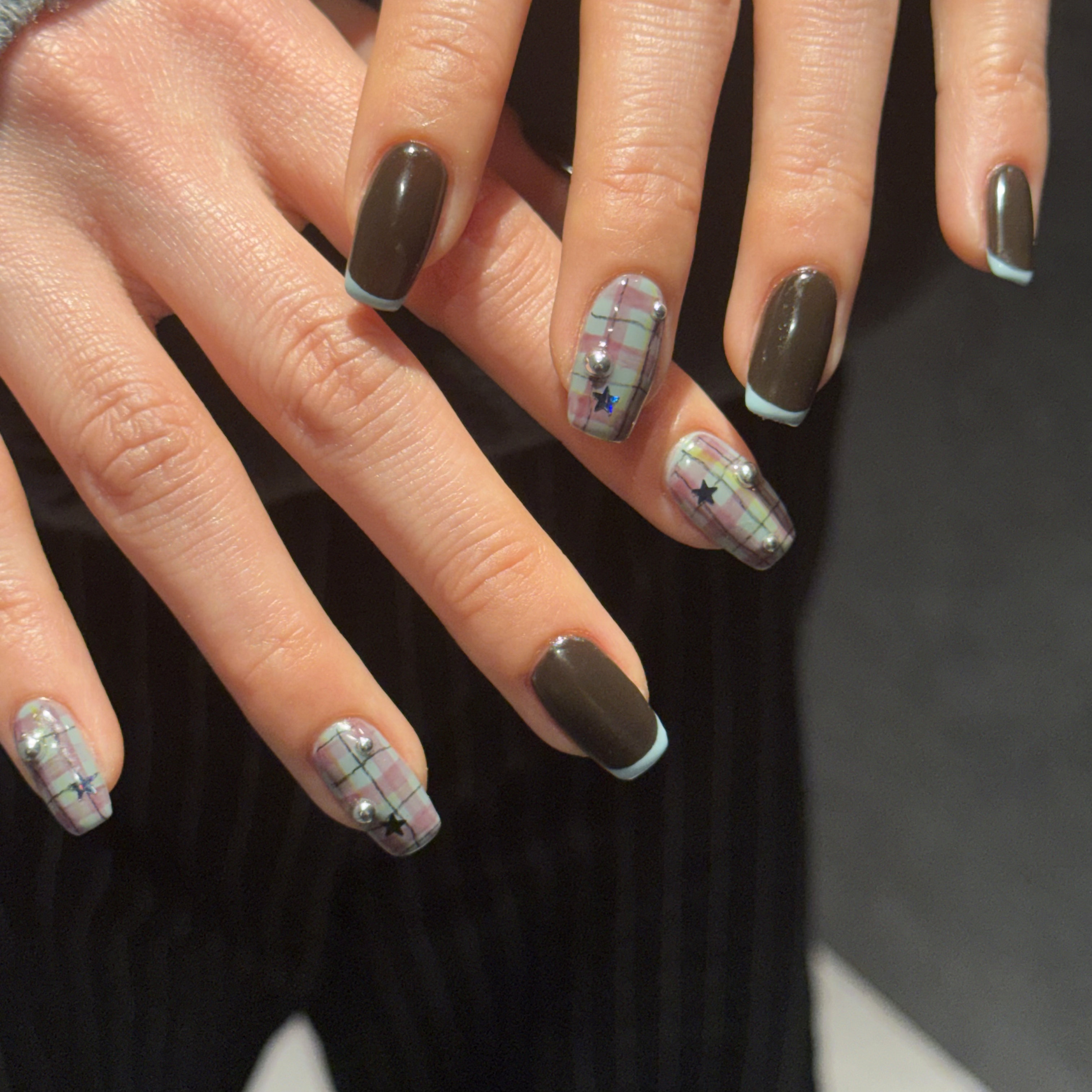 une_el.nail_by1st