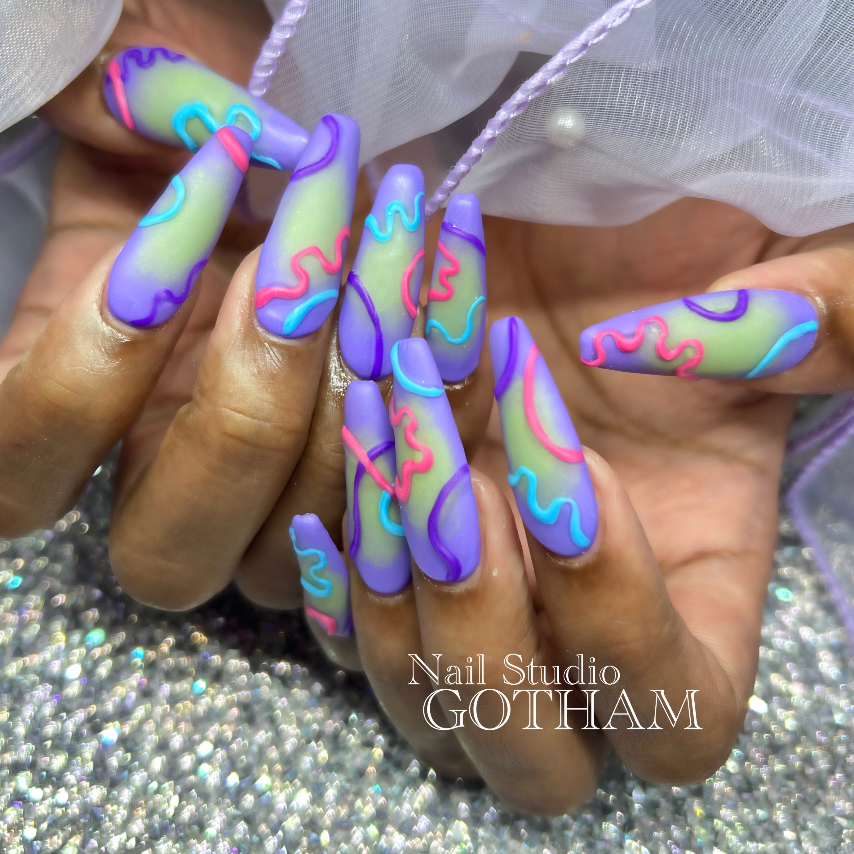Nailstudio_GOTHAM