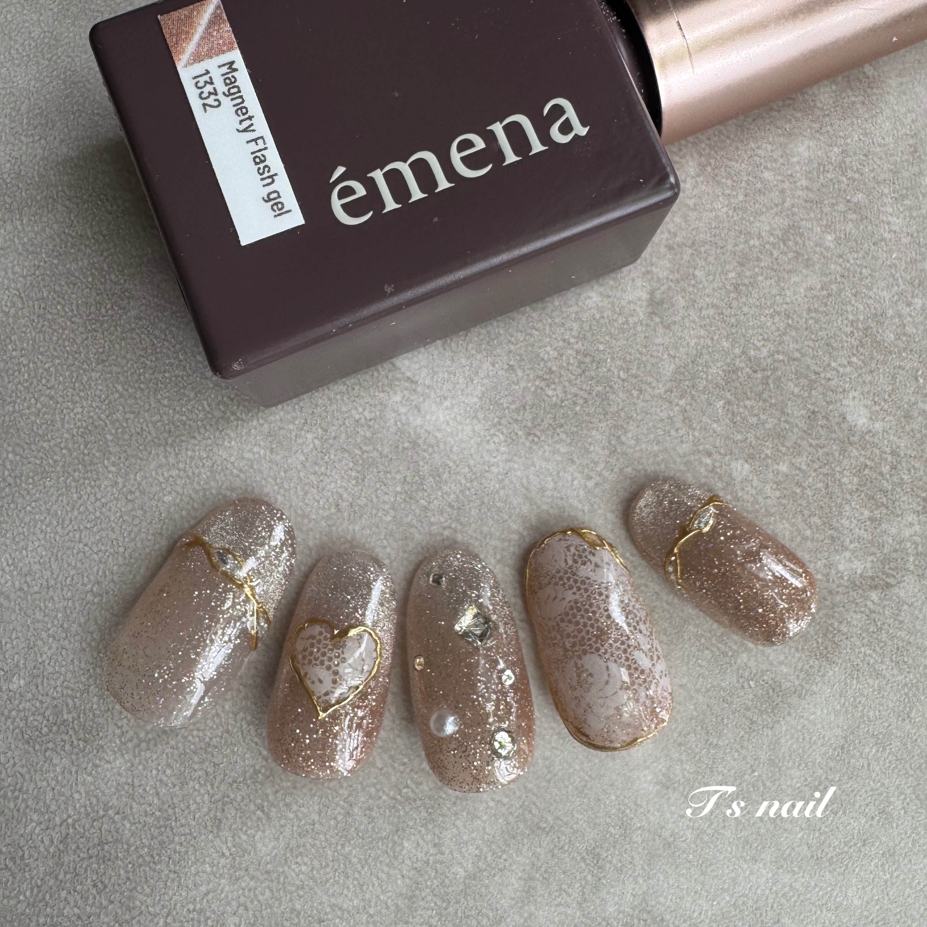Ts_nail_