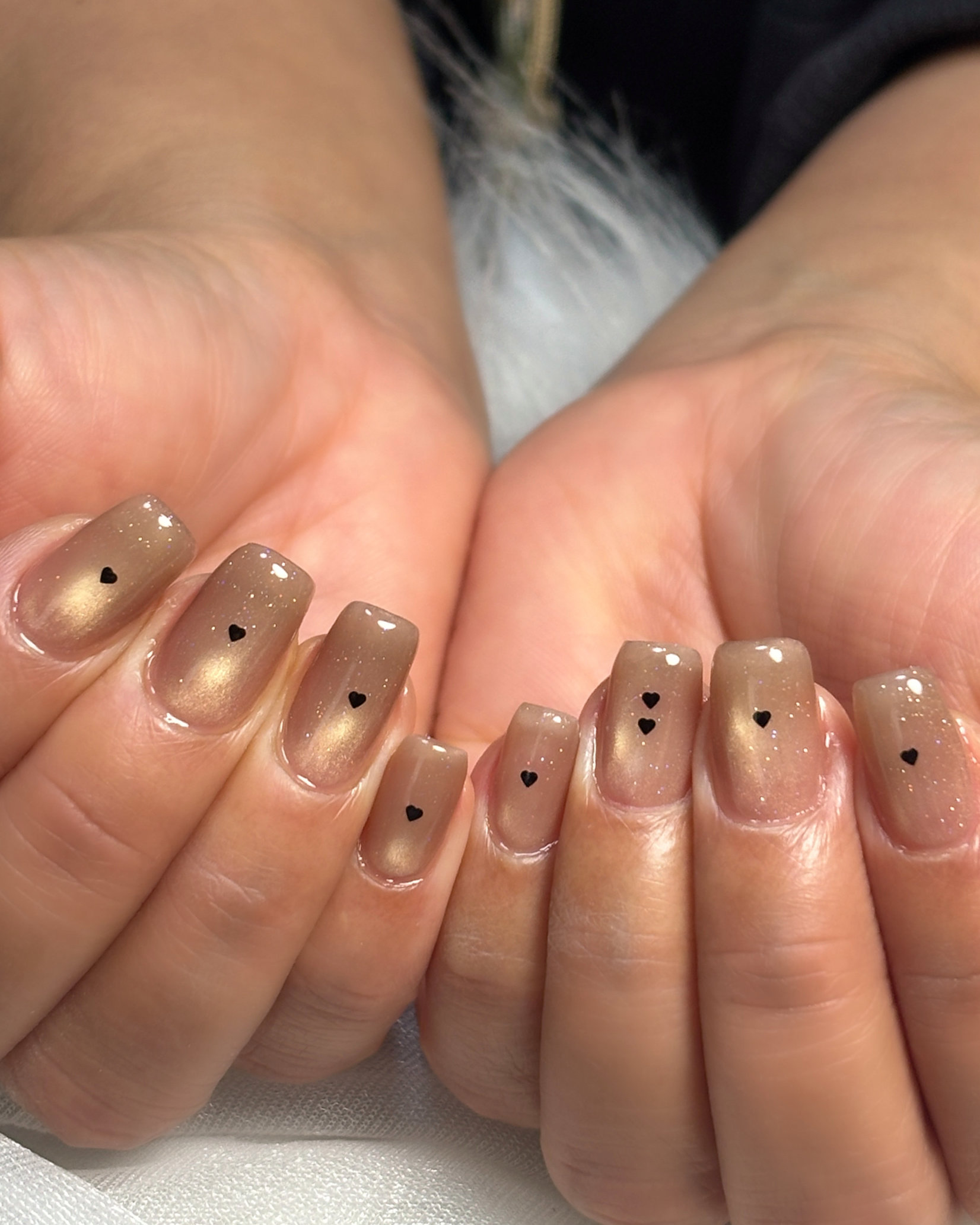 gris_nail