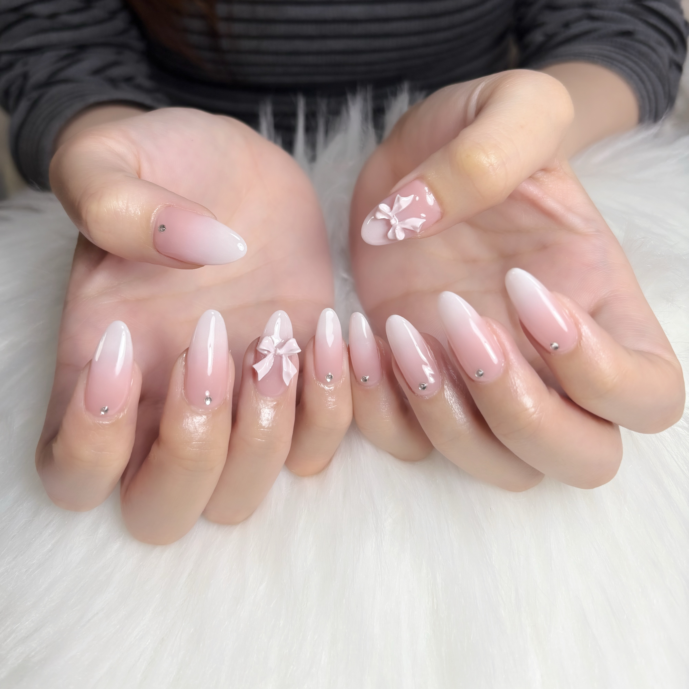 Yumi.SwanNails_15