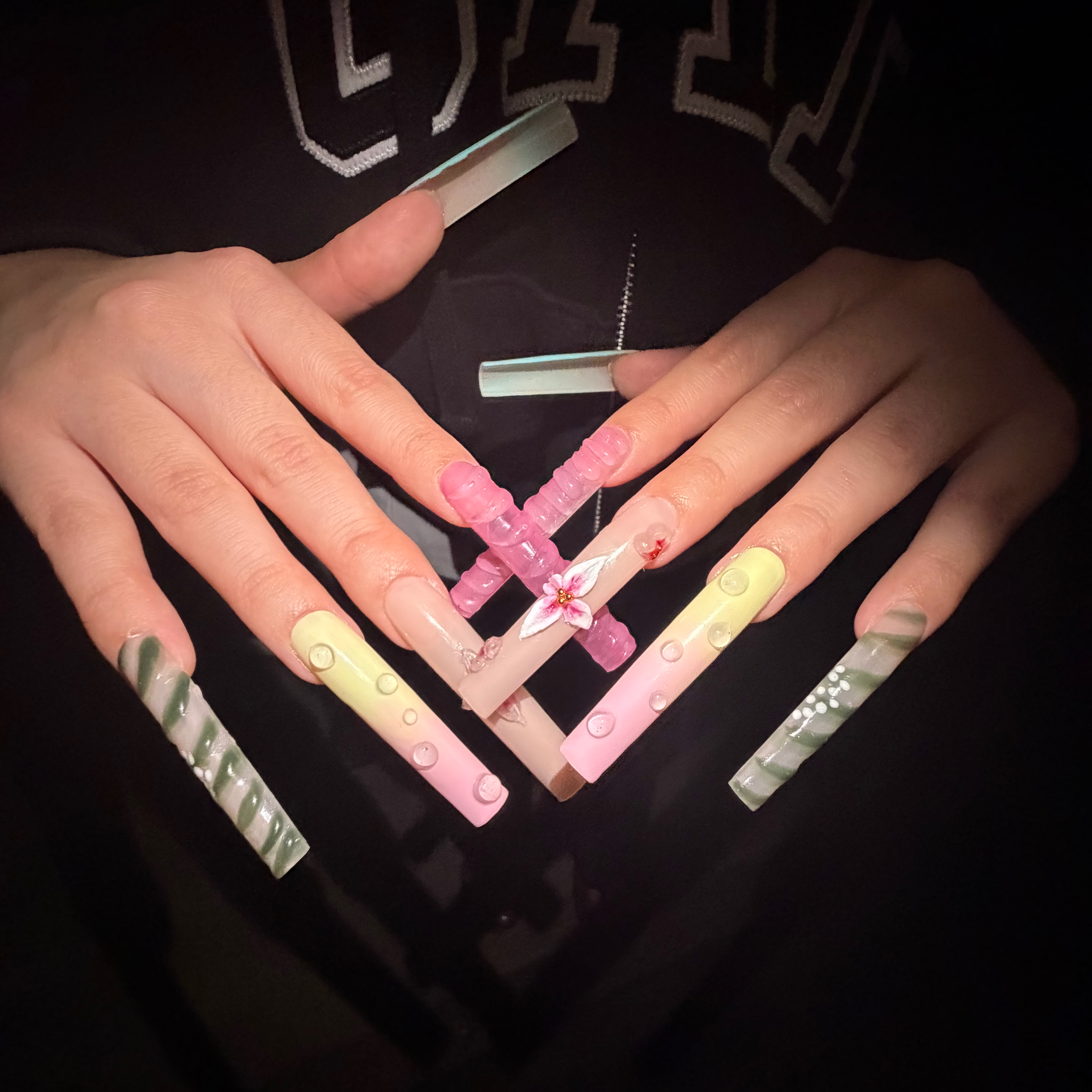Nail_hm093