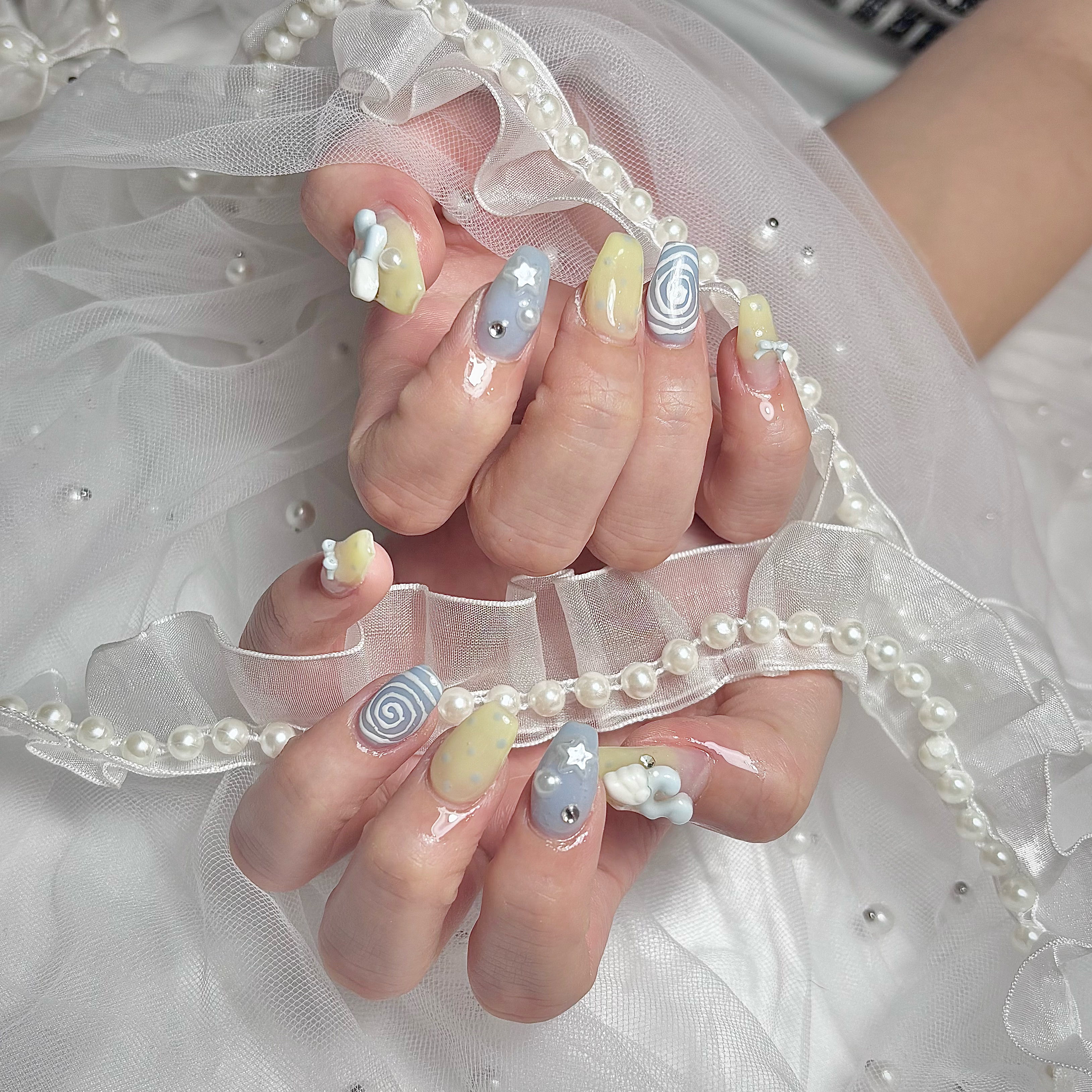 lily_nail2525