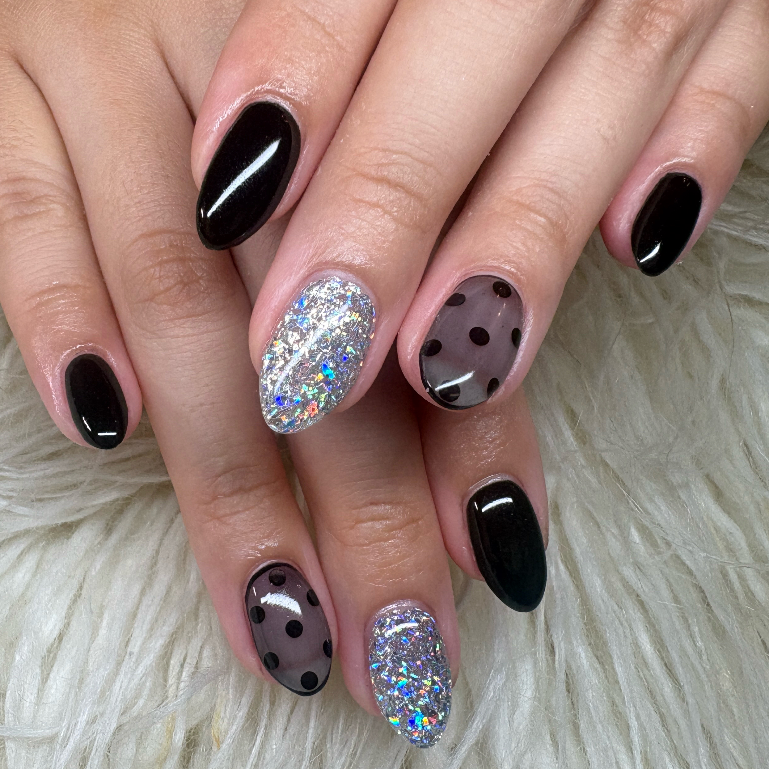 Nail_salon_LuaR