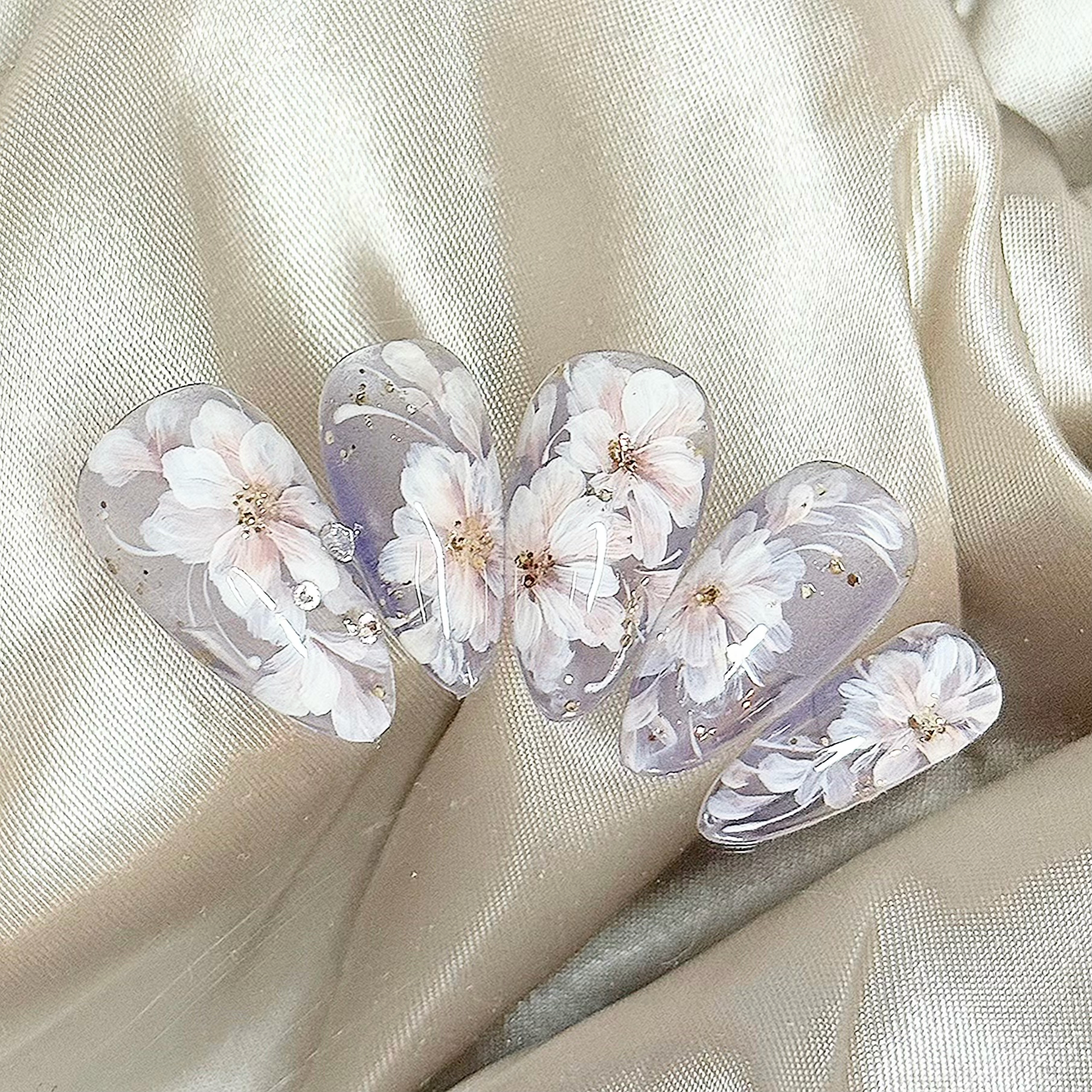Nails_M