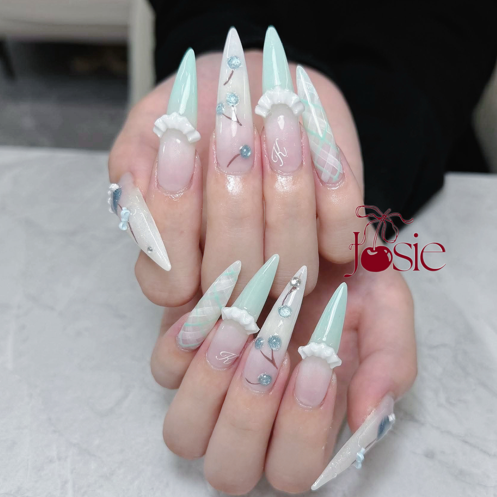 Anna_josie.nail
