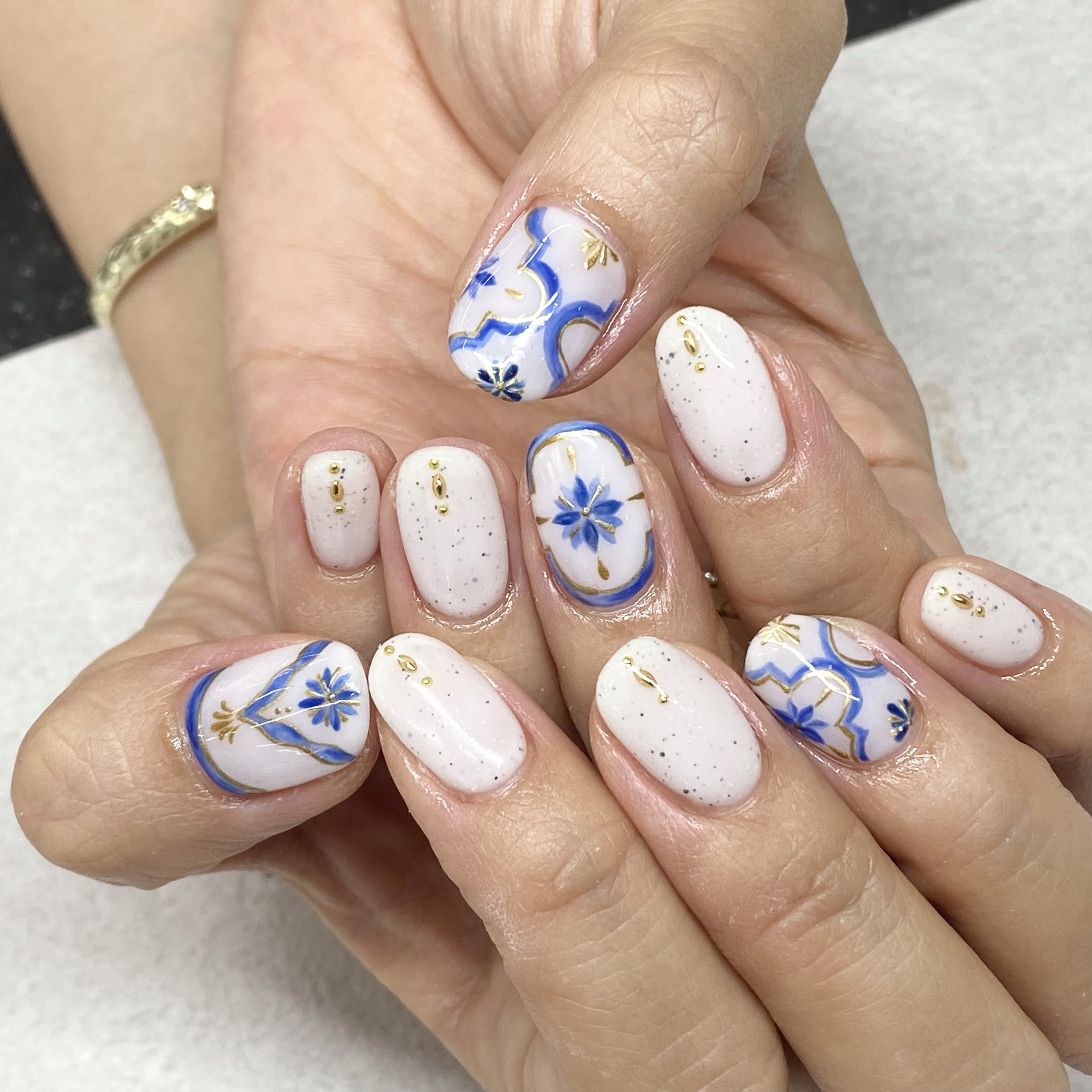 NAIL_2