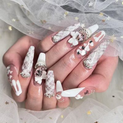 ジェルオフ無料💝チップ長さだしゴージャス持ち込みパーツつけ放題