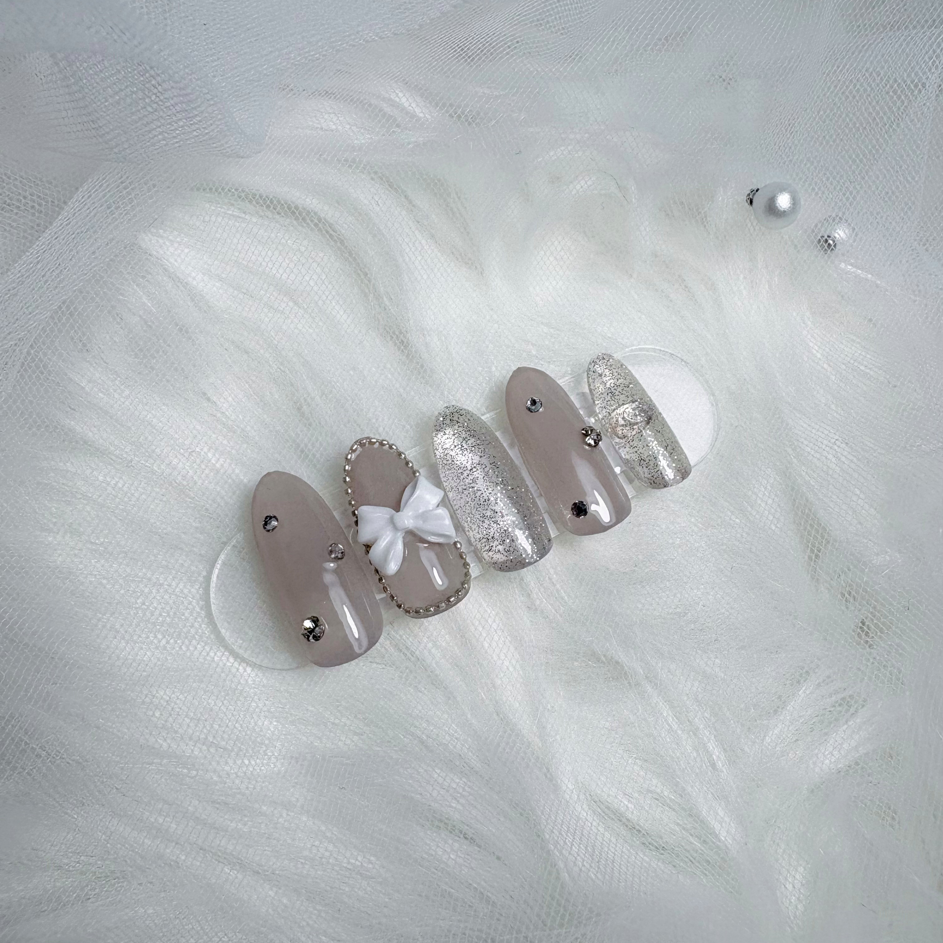 sumi_eye.nail