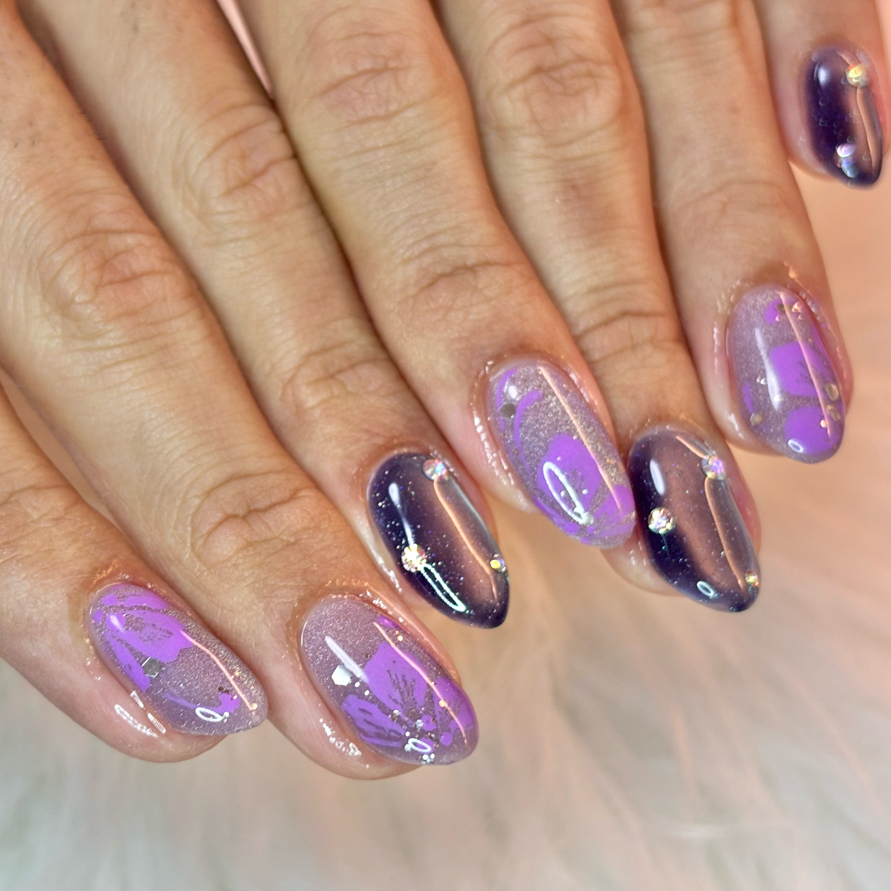nail_room_Enu