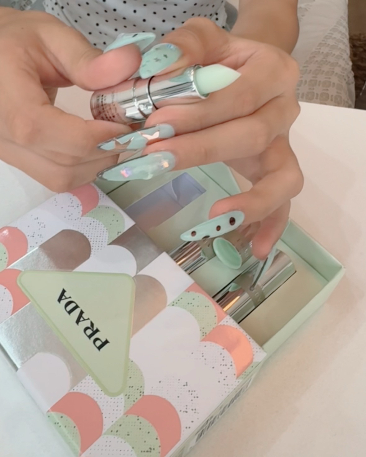 BLANCdee_Nail