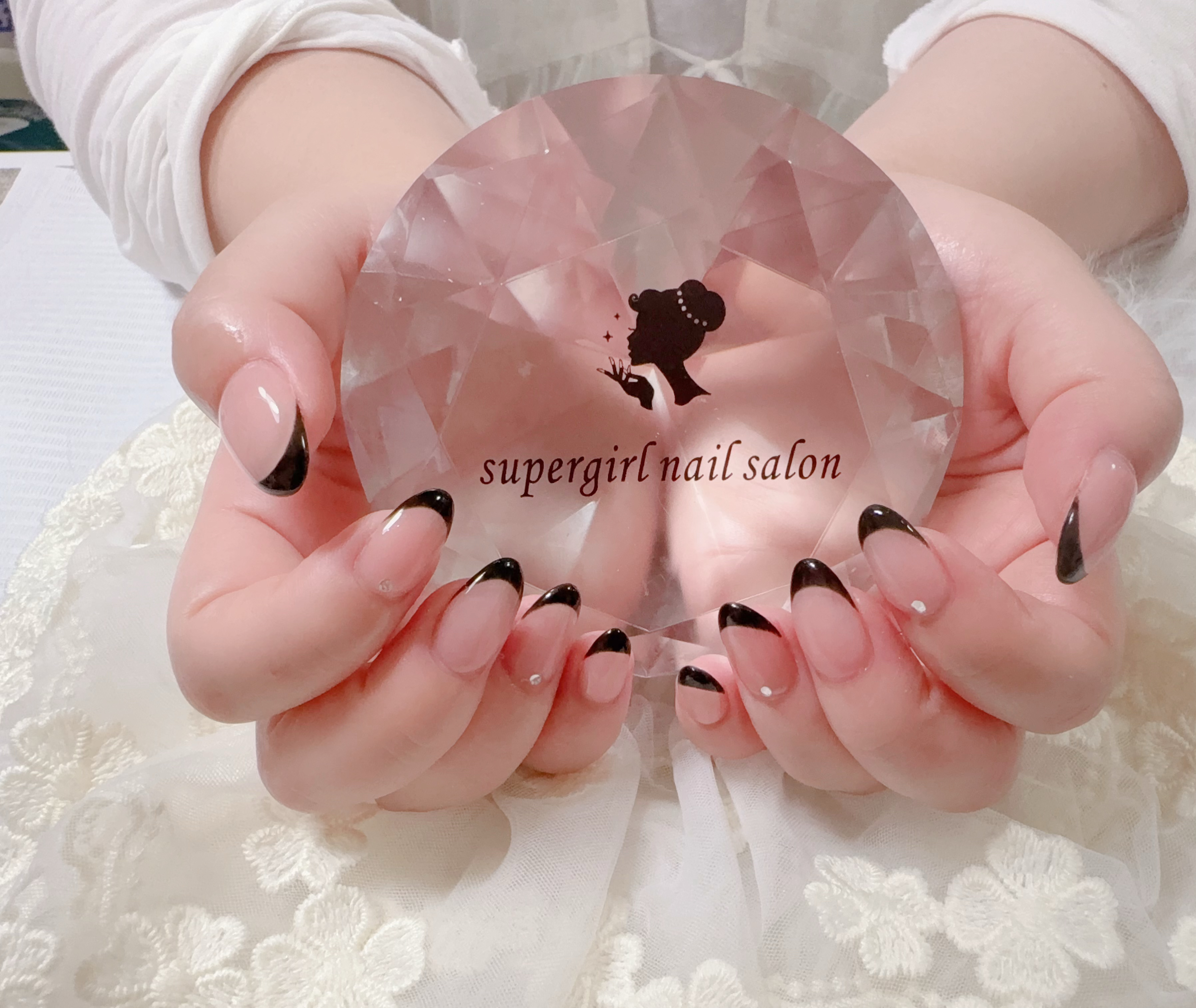 supergirlnailsalon