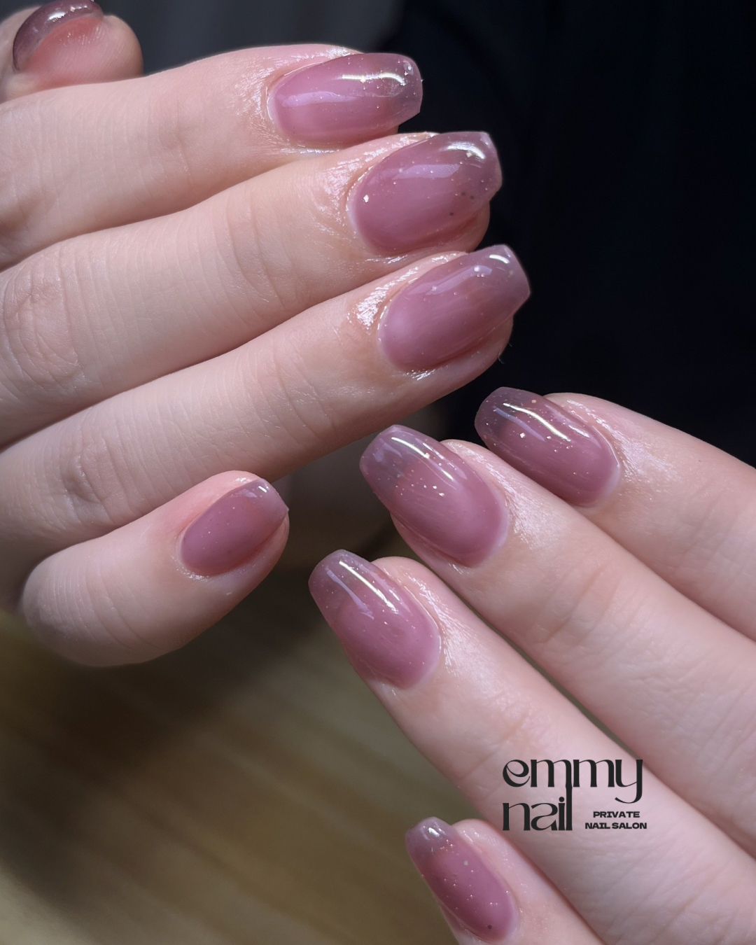 emmy_nail
