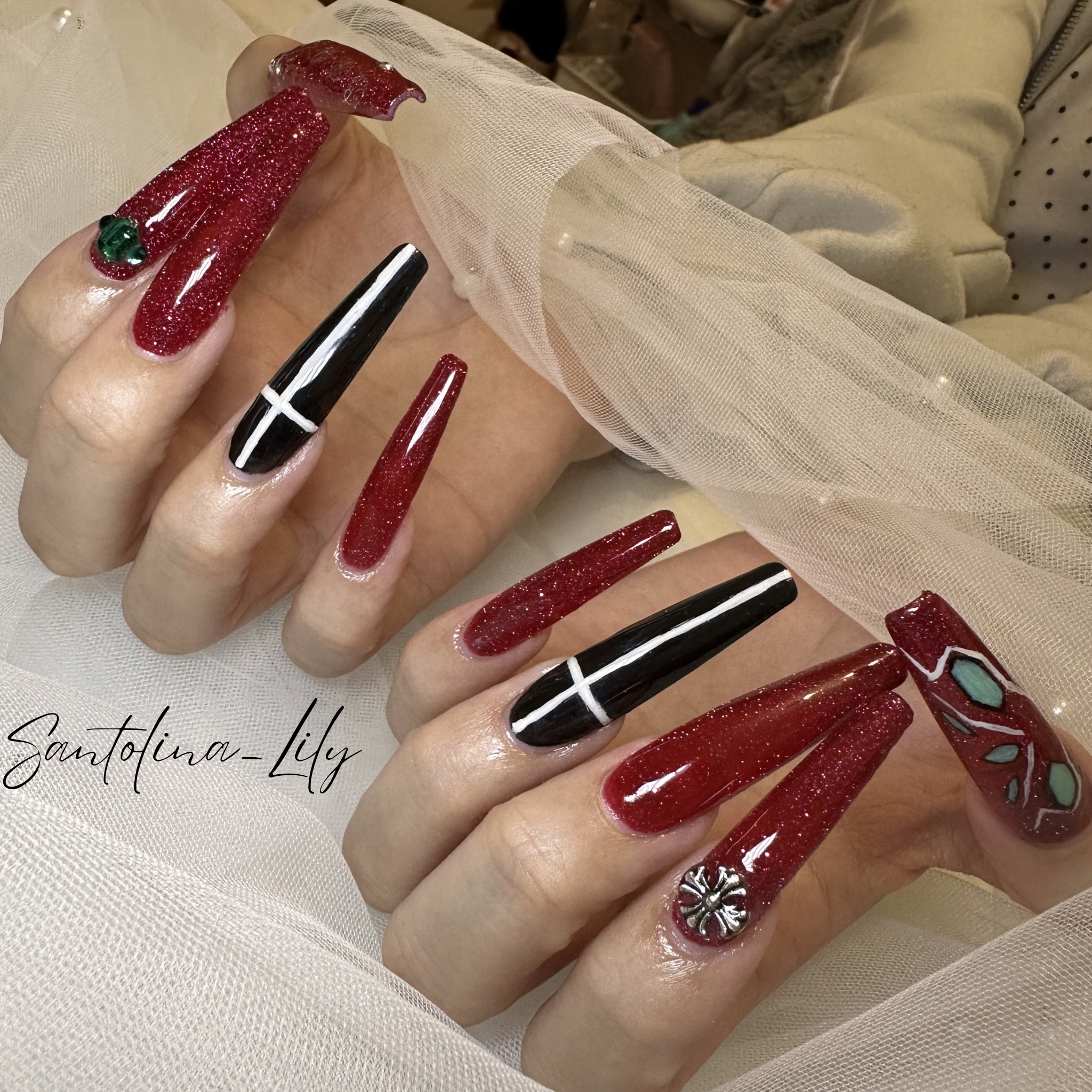 Santolina_Lily
