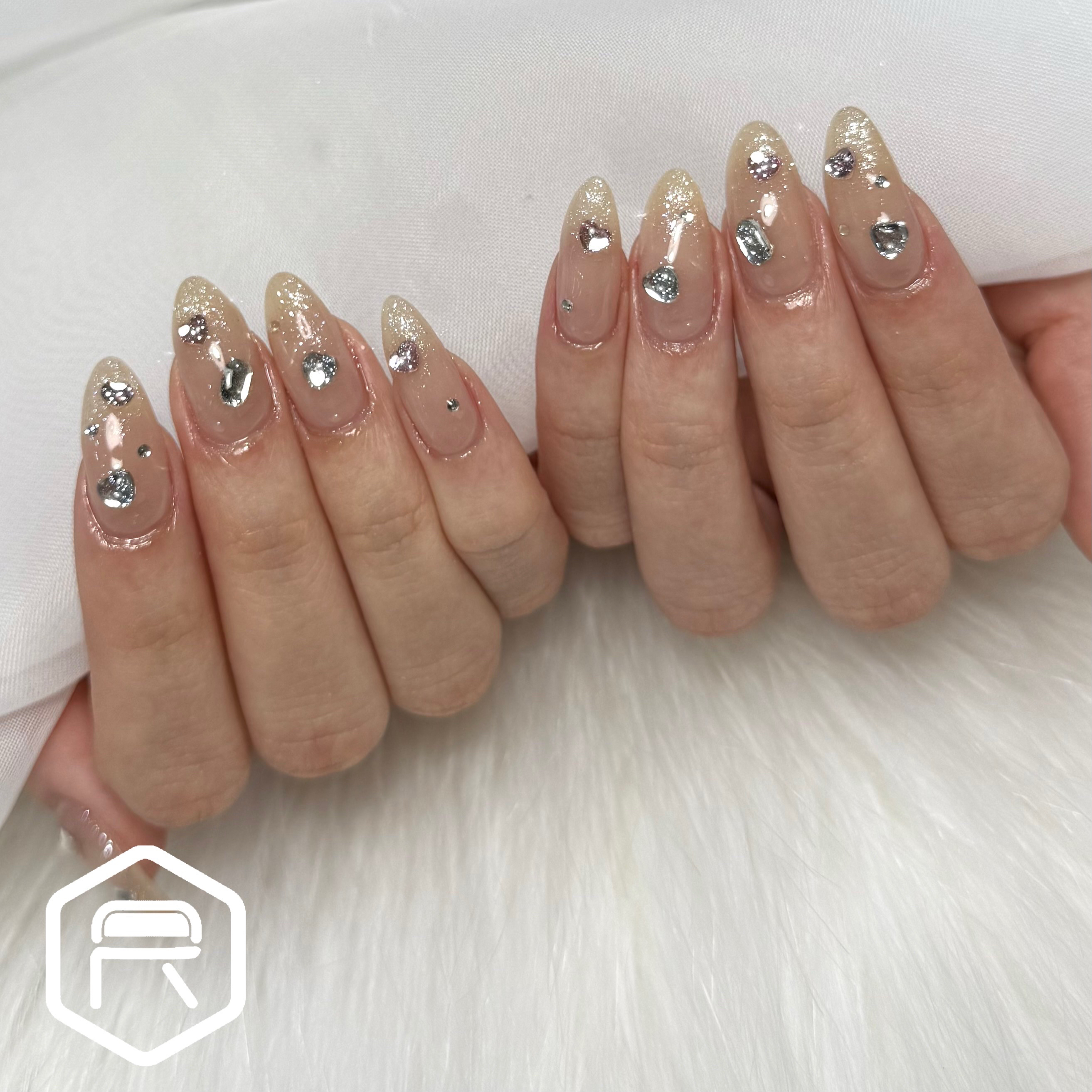 Redispe.nail_noura_nishihara