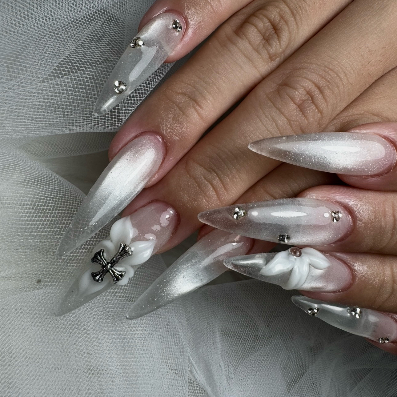 kr_nail