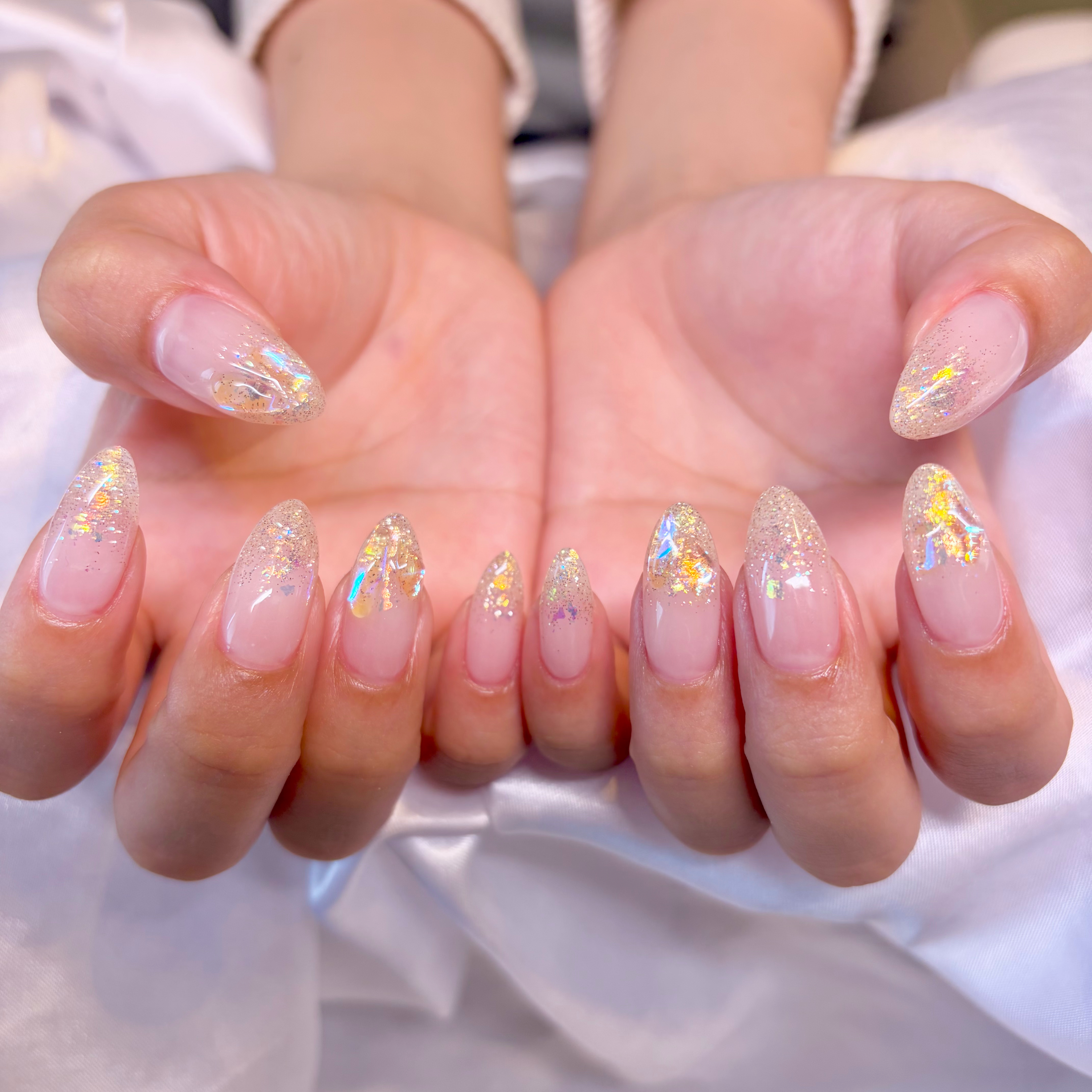 emu.nails