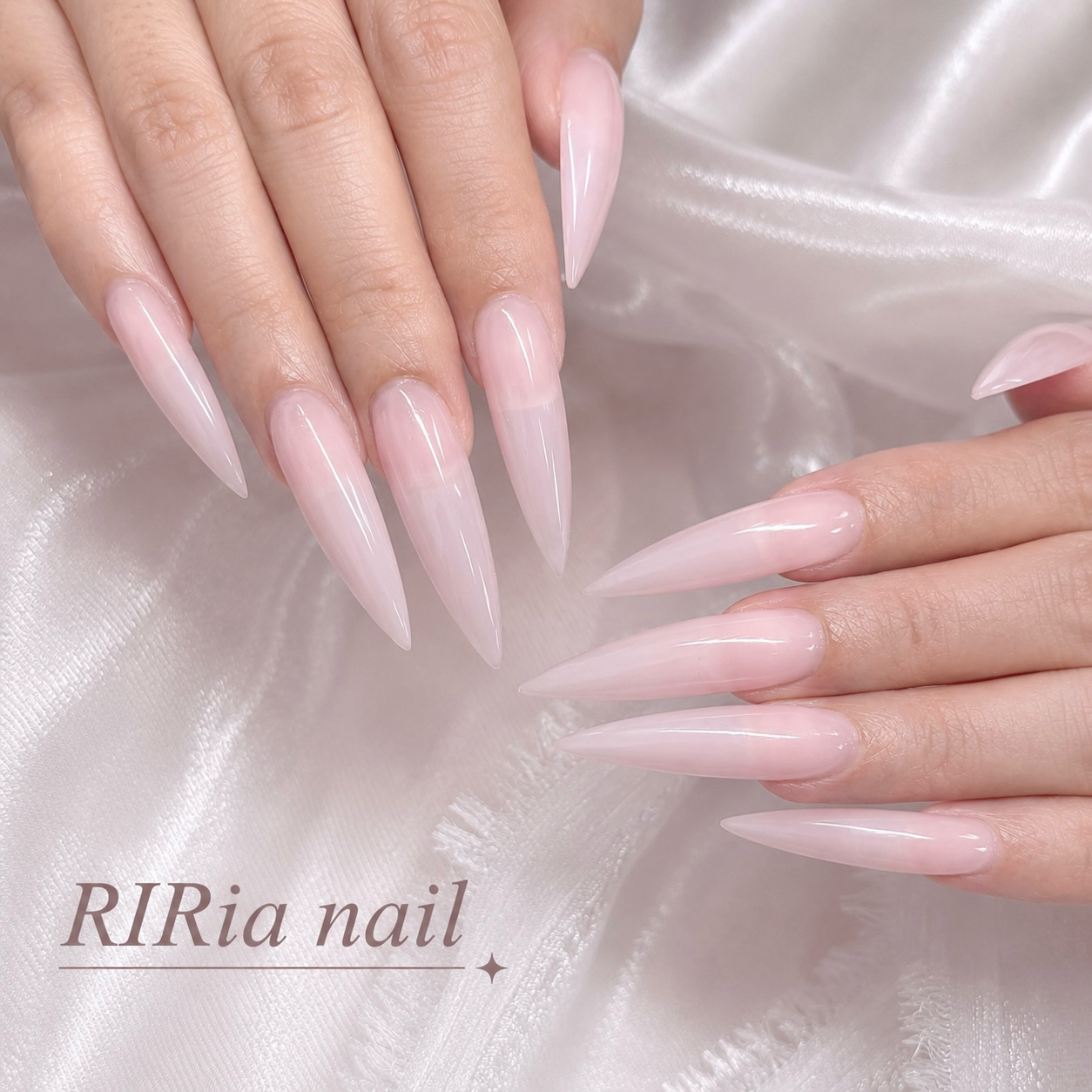 RIRia_nail