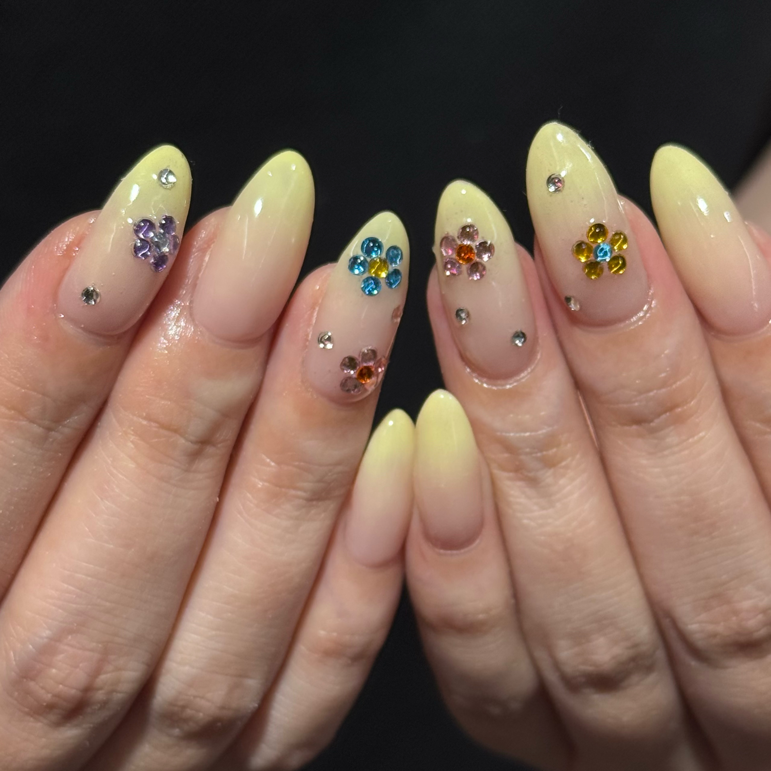 coast_nail_akari