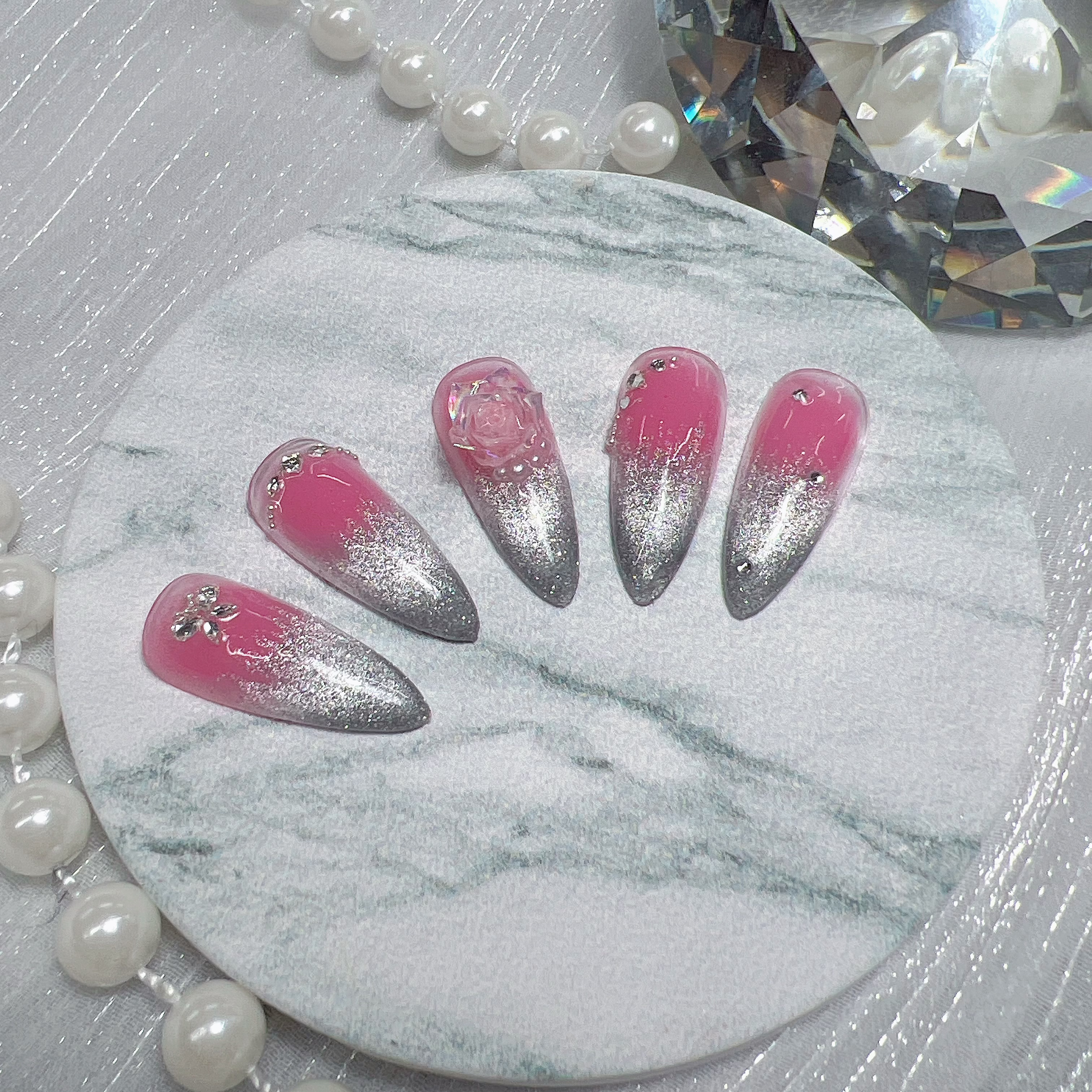 Berry_nails