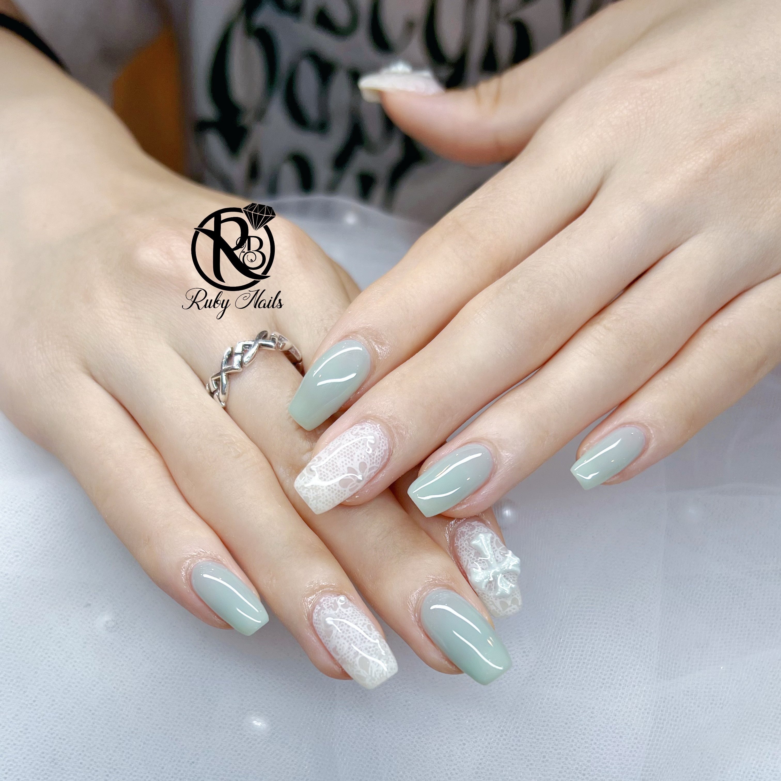 Myo_Ruby_nail