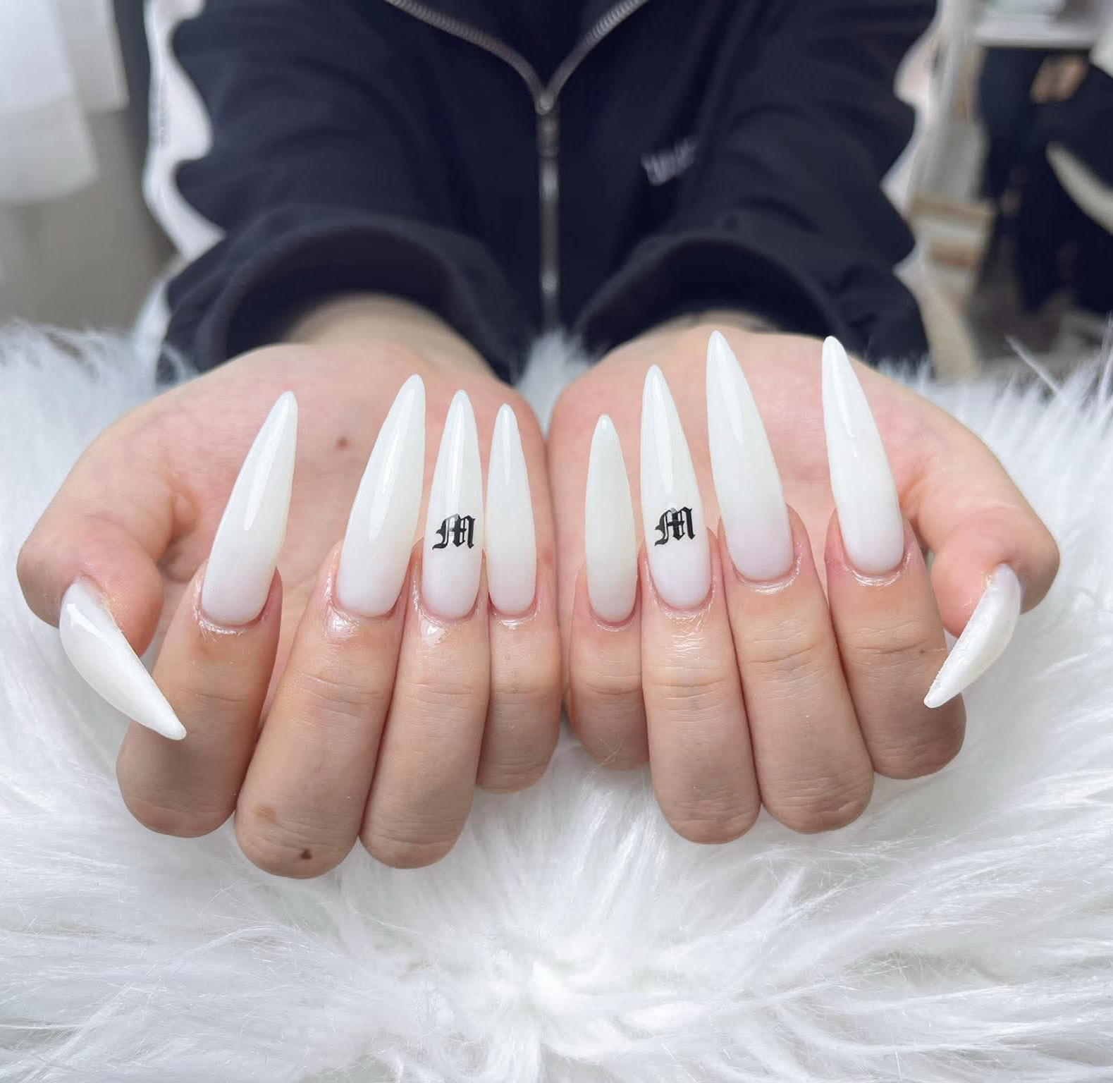 Nienail_mikachan