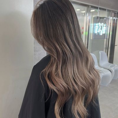海外風バレイヤージュ ￥15400→
