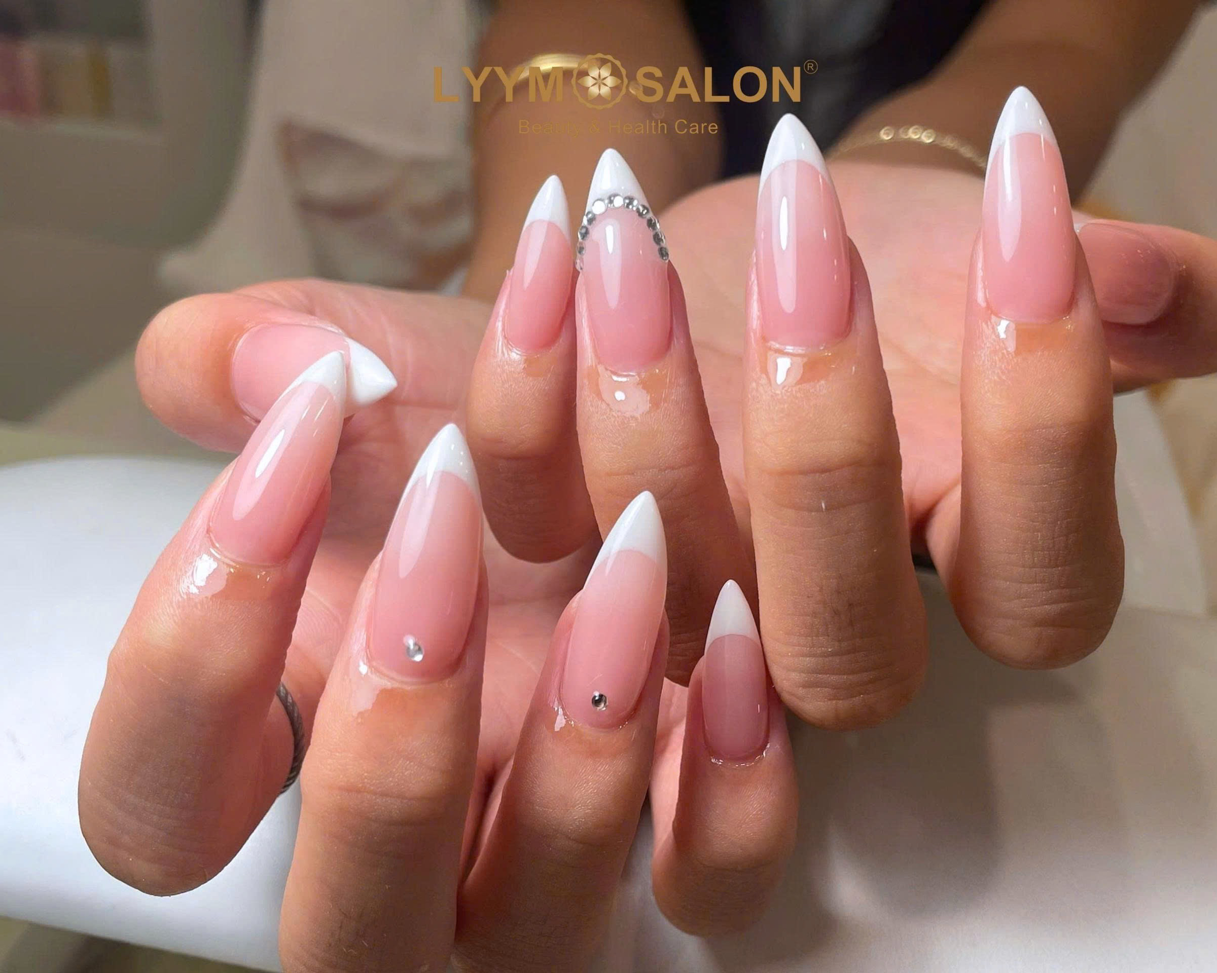 Lyymsalon_mirachan