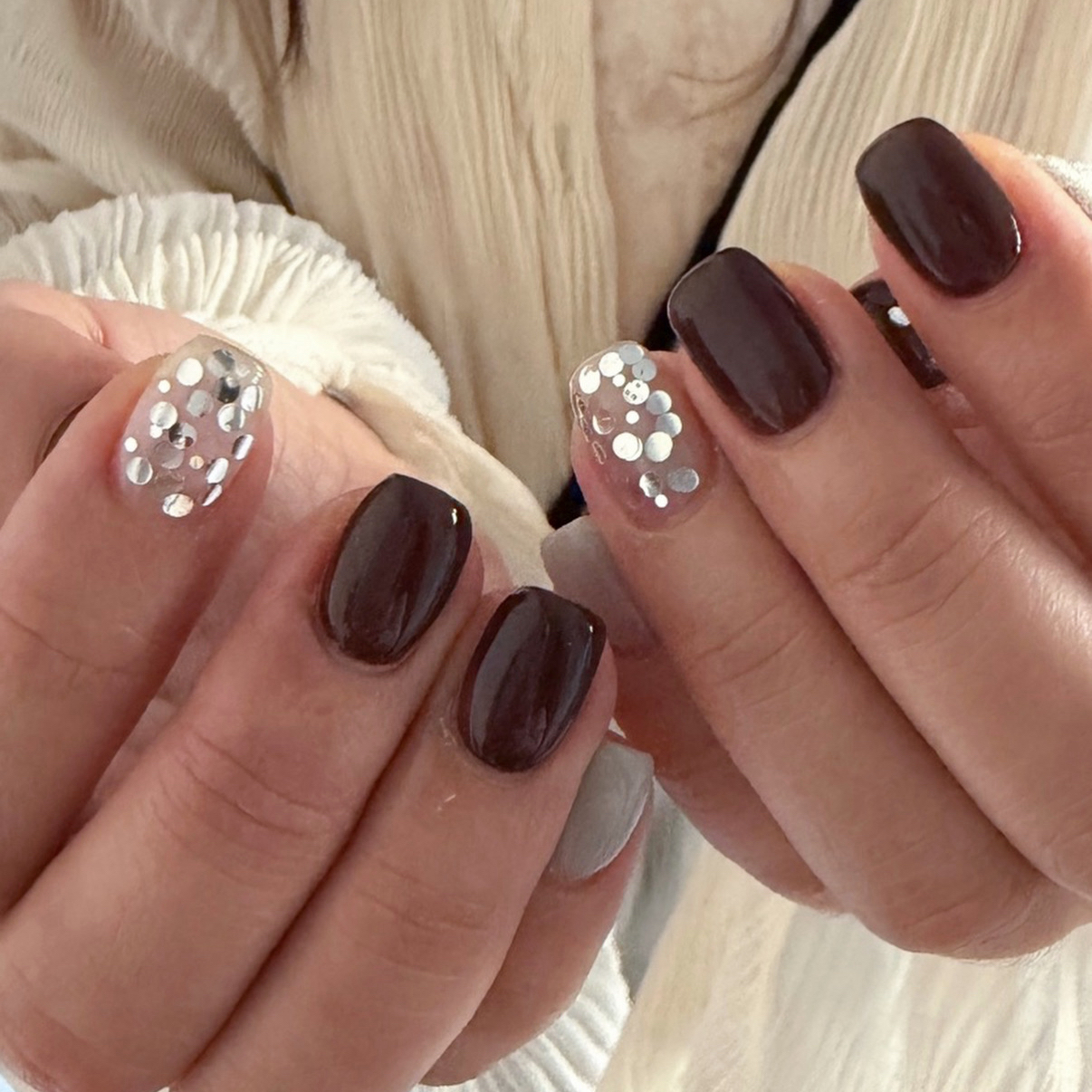 nuuk_nail