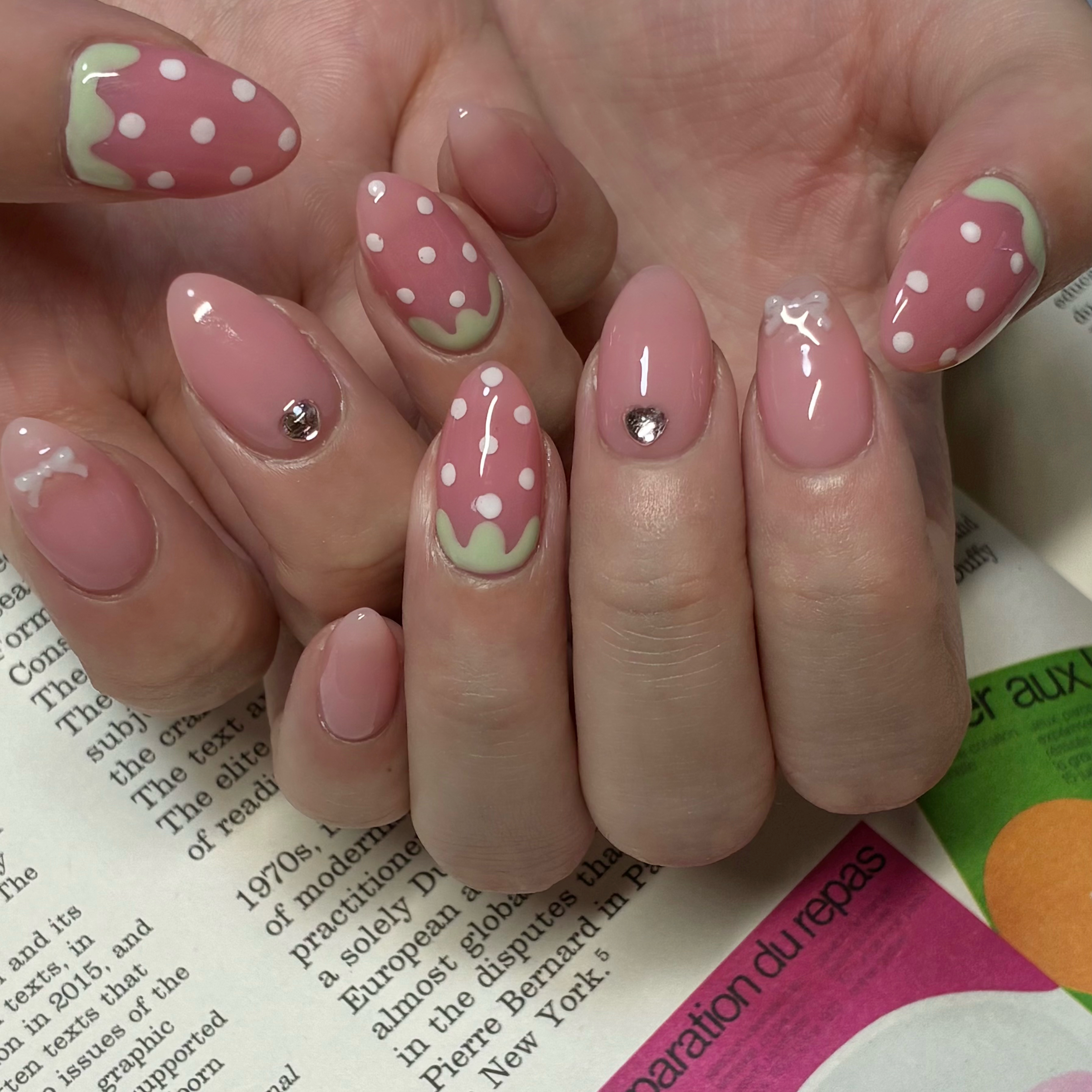 mako_tikiroom_nail