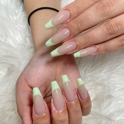 フレンチネイル