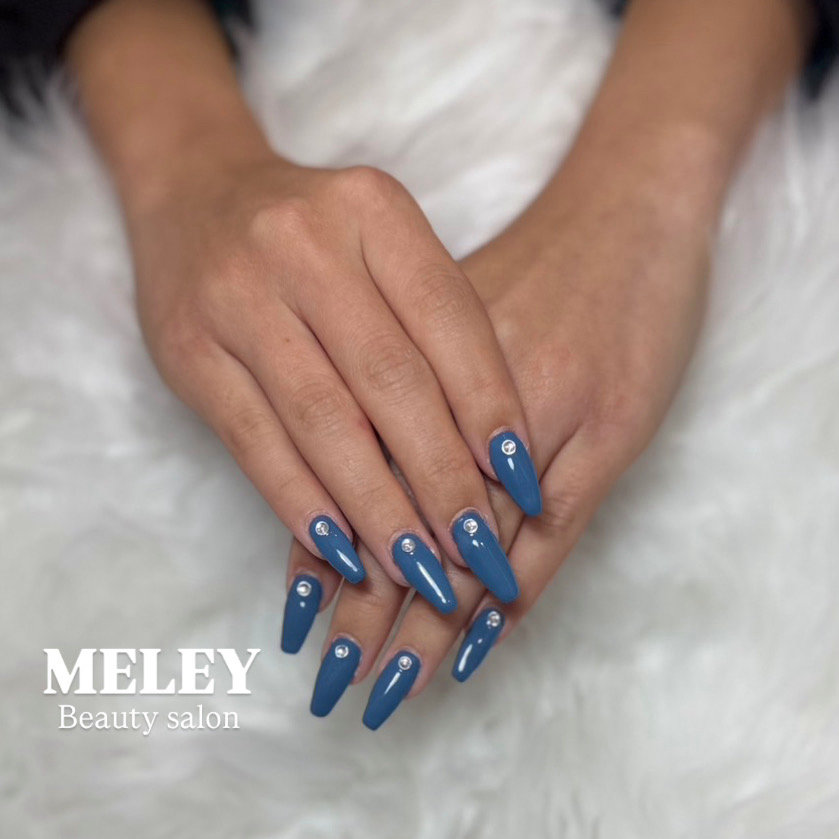 Meley_nail
