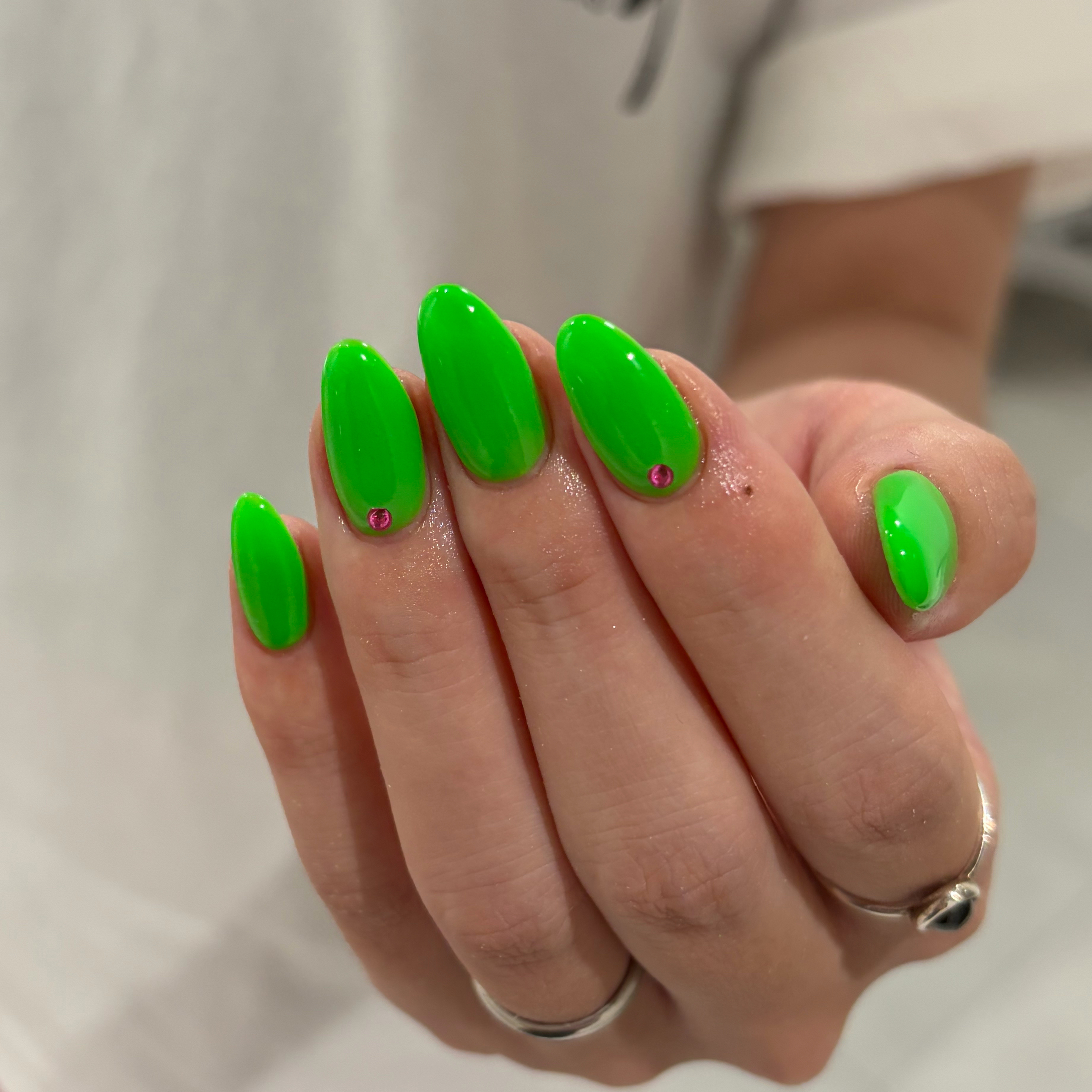 iro_nail_555
