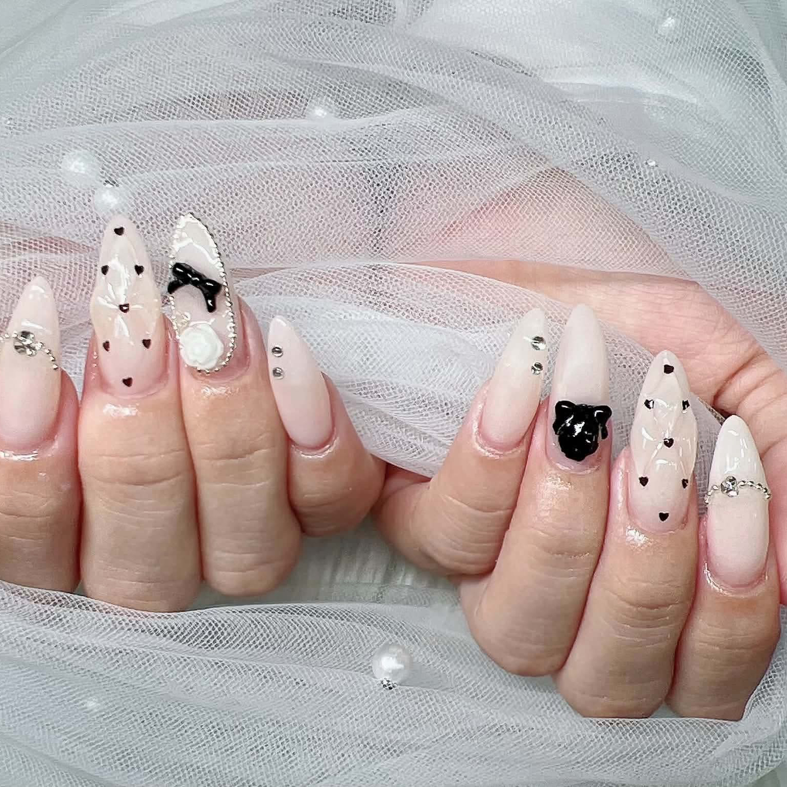 Lee_Nails