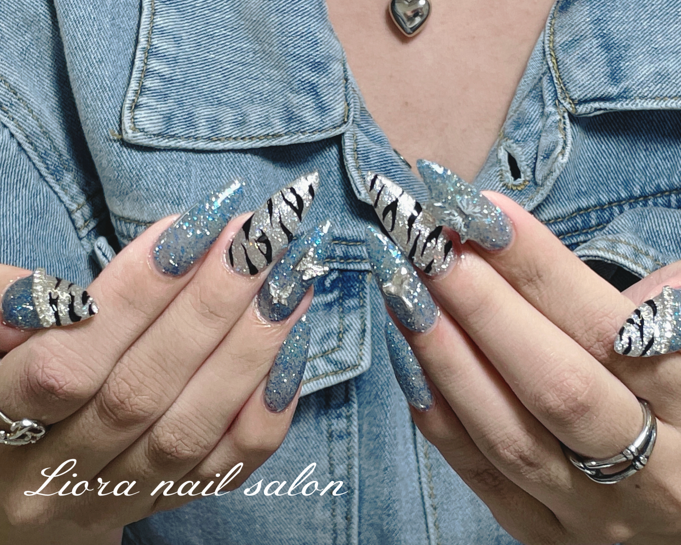 Liora_nail