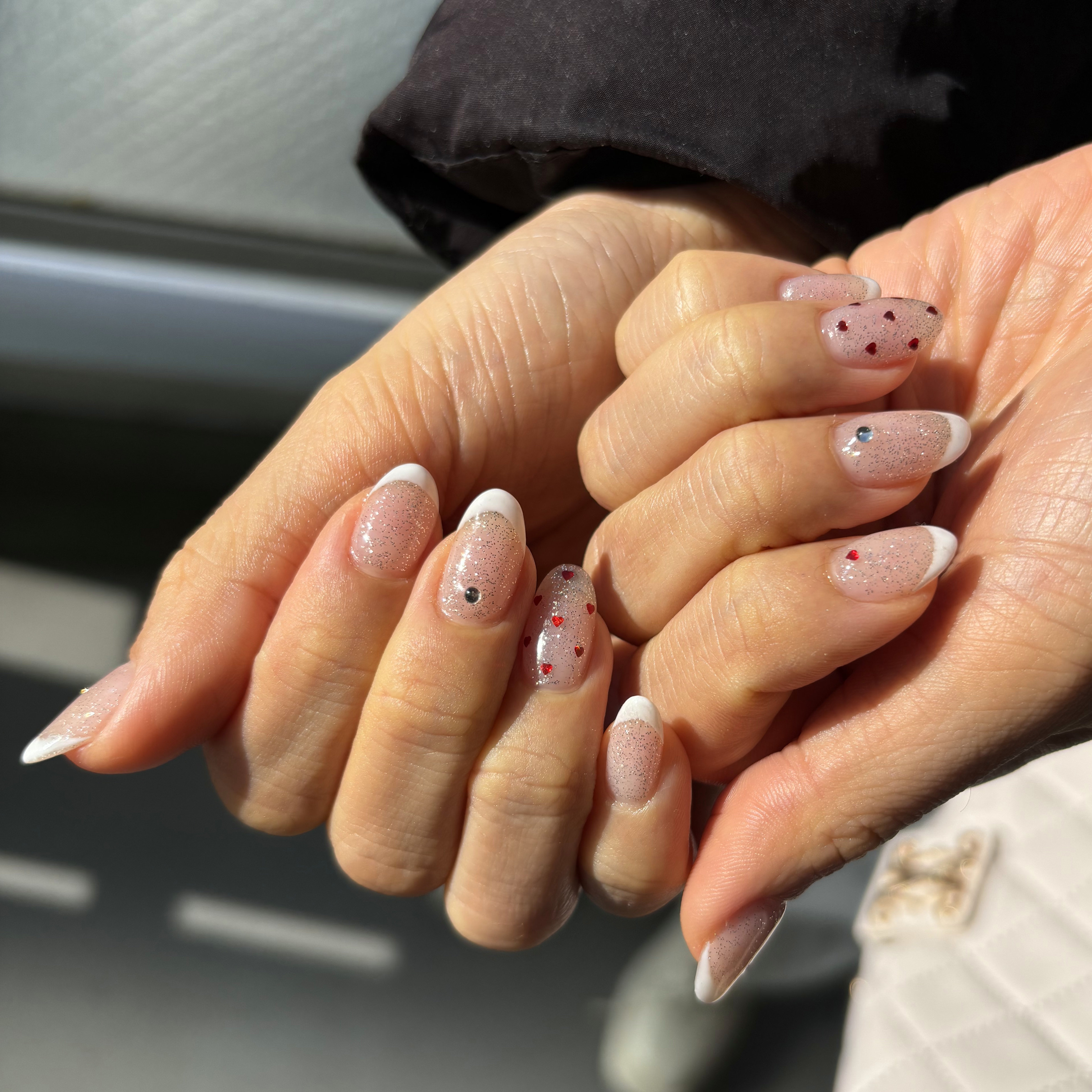 Nail__aym