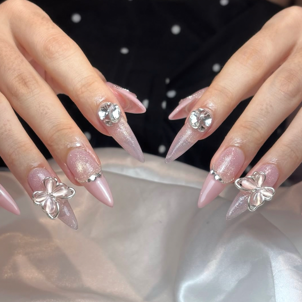 __nails