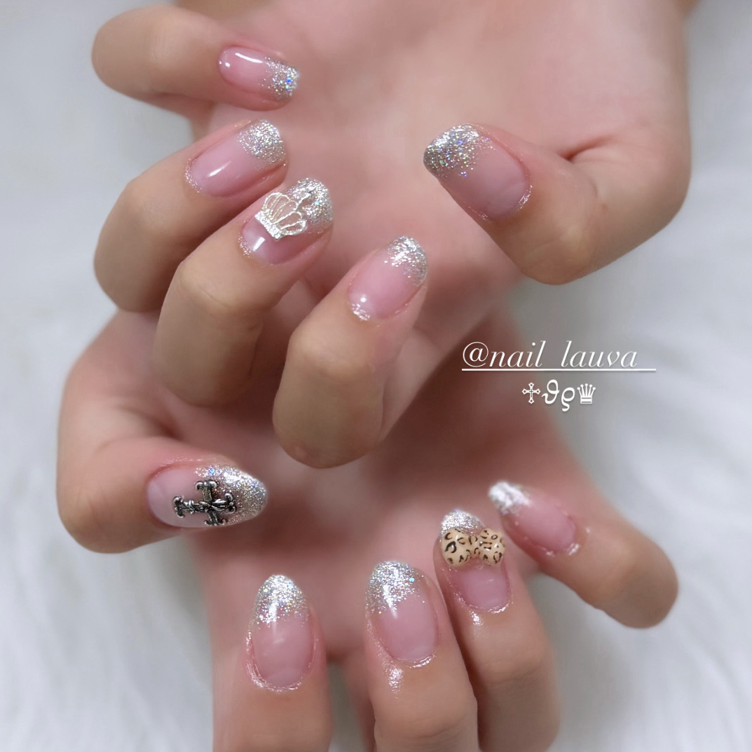 nail_lauva_