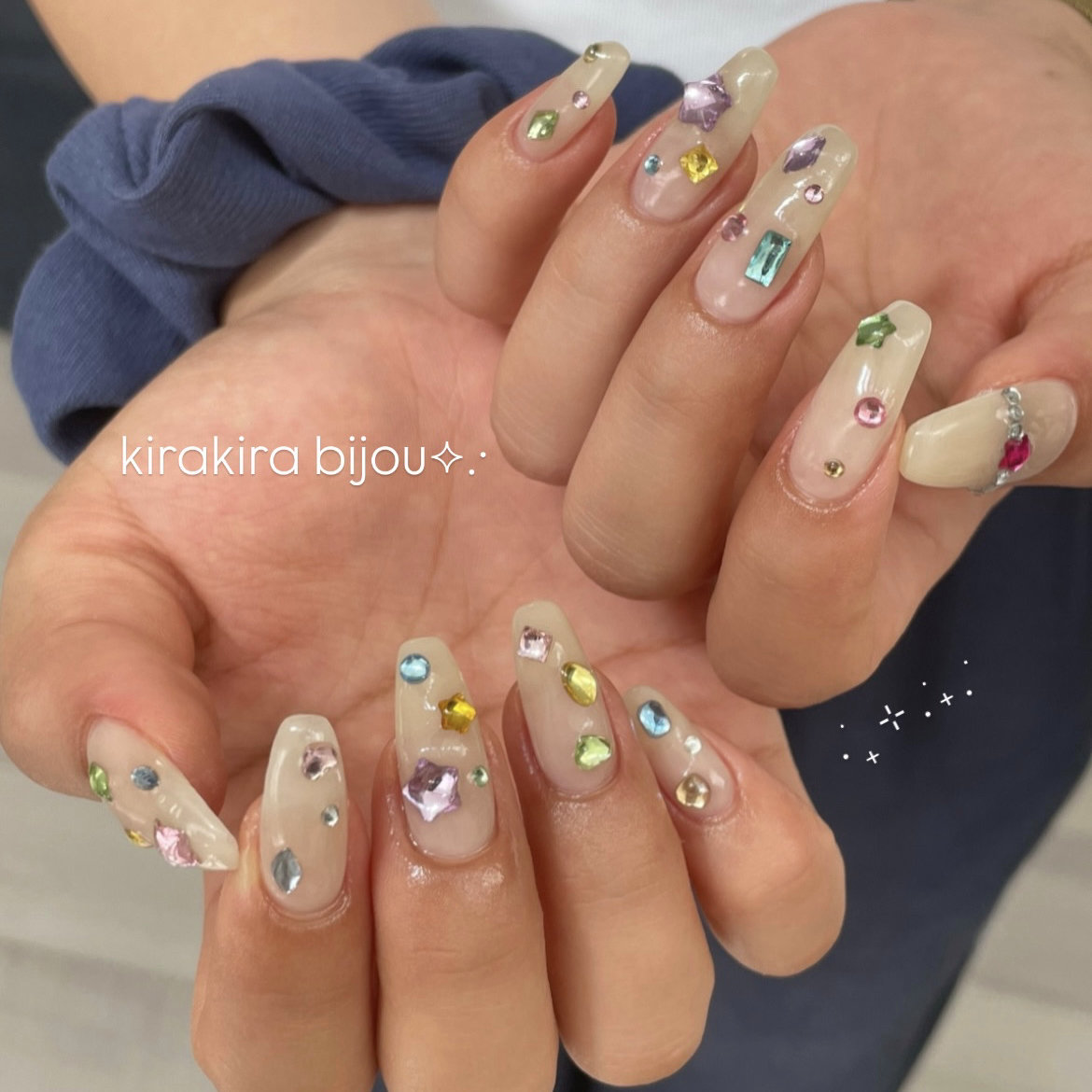 Lily____.n