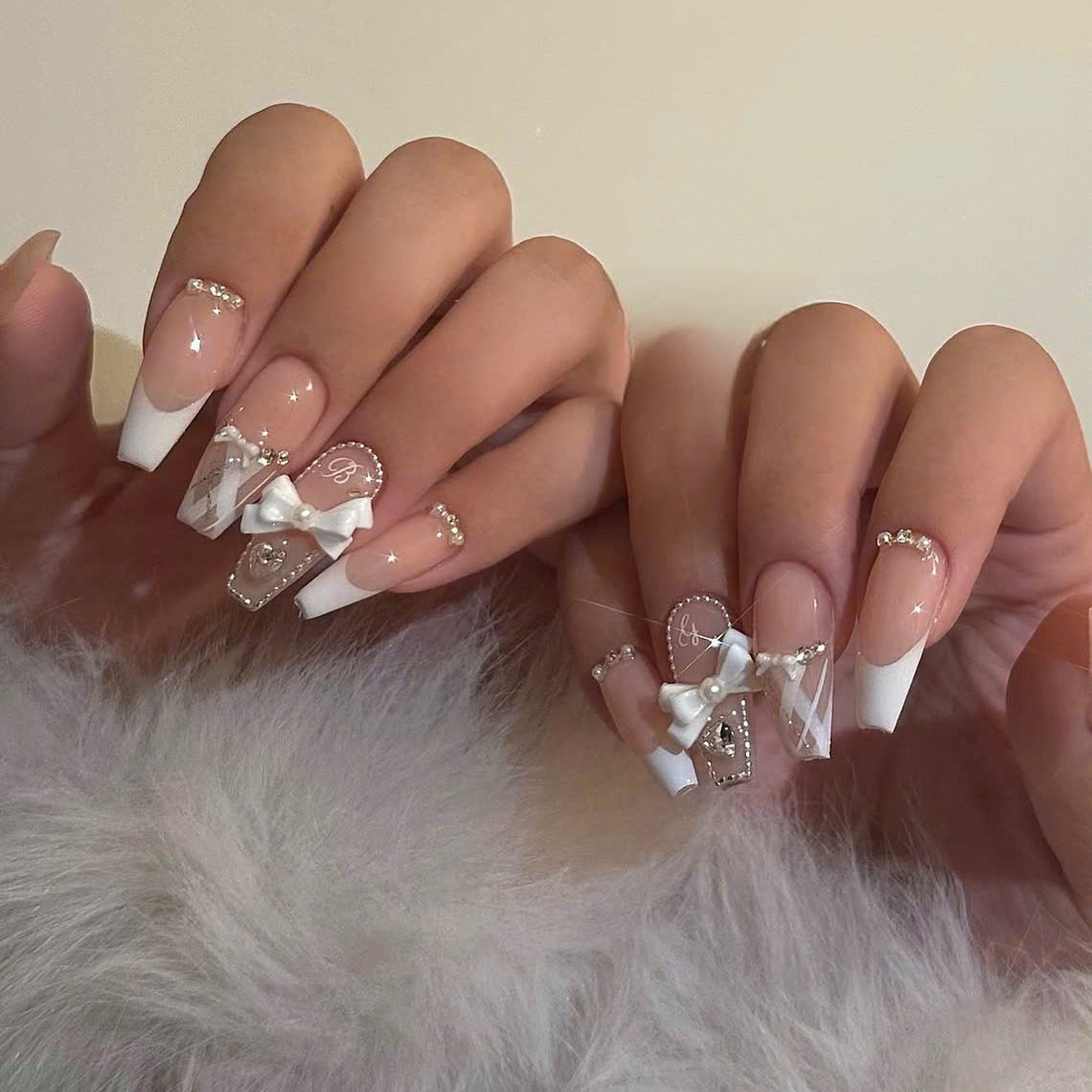 Lucy_Nail