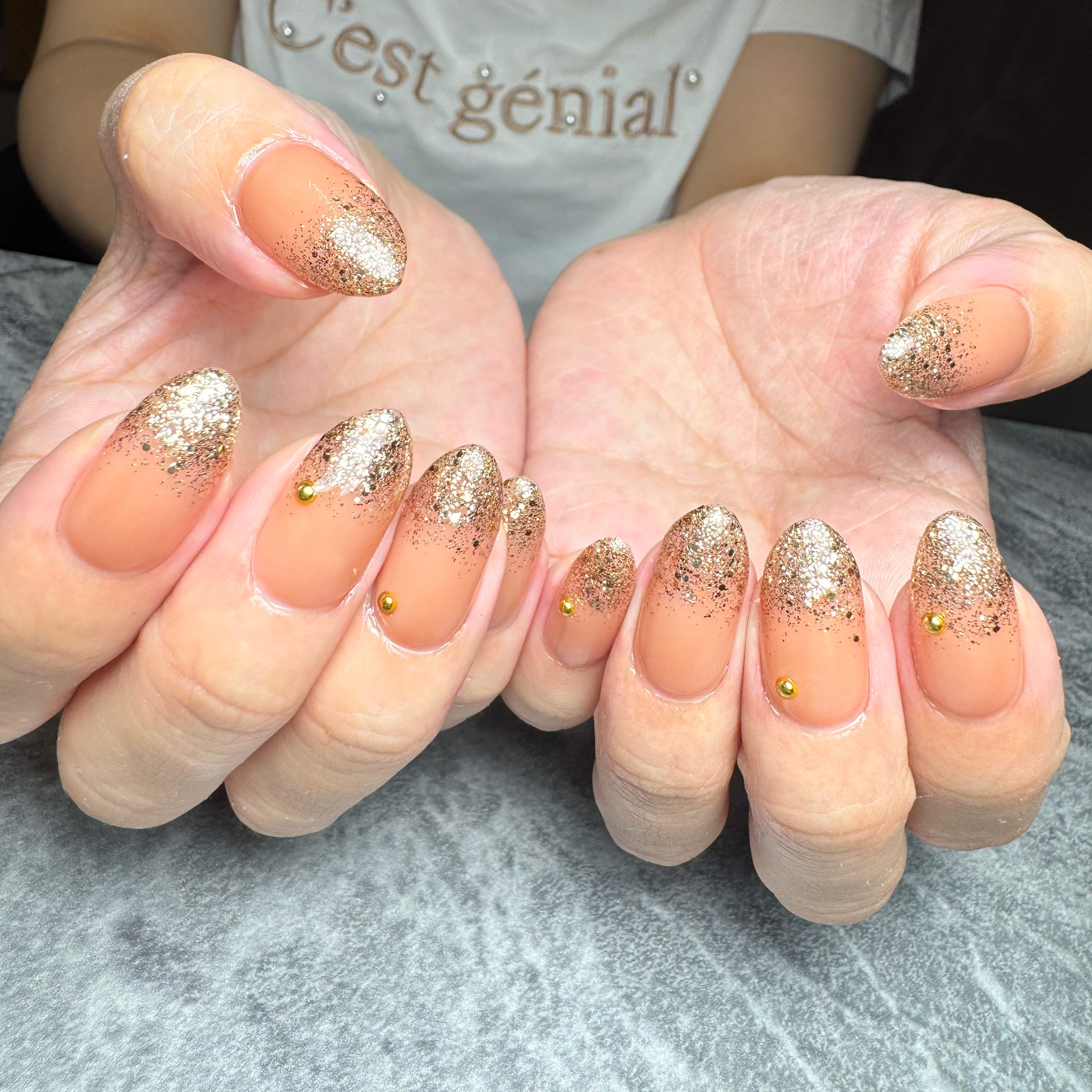 Nail_salon_Gleam