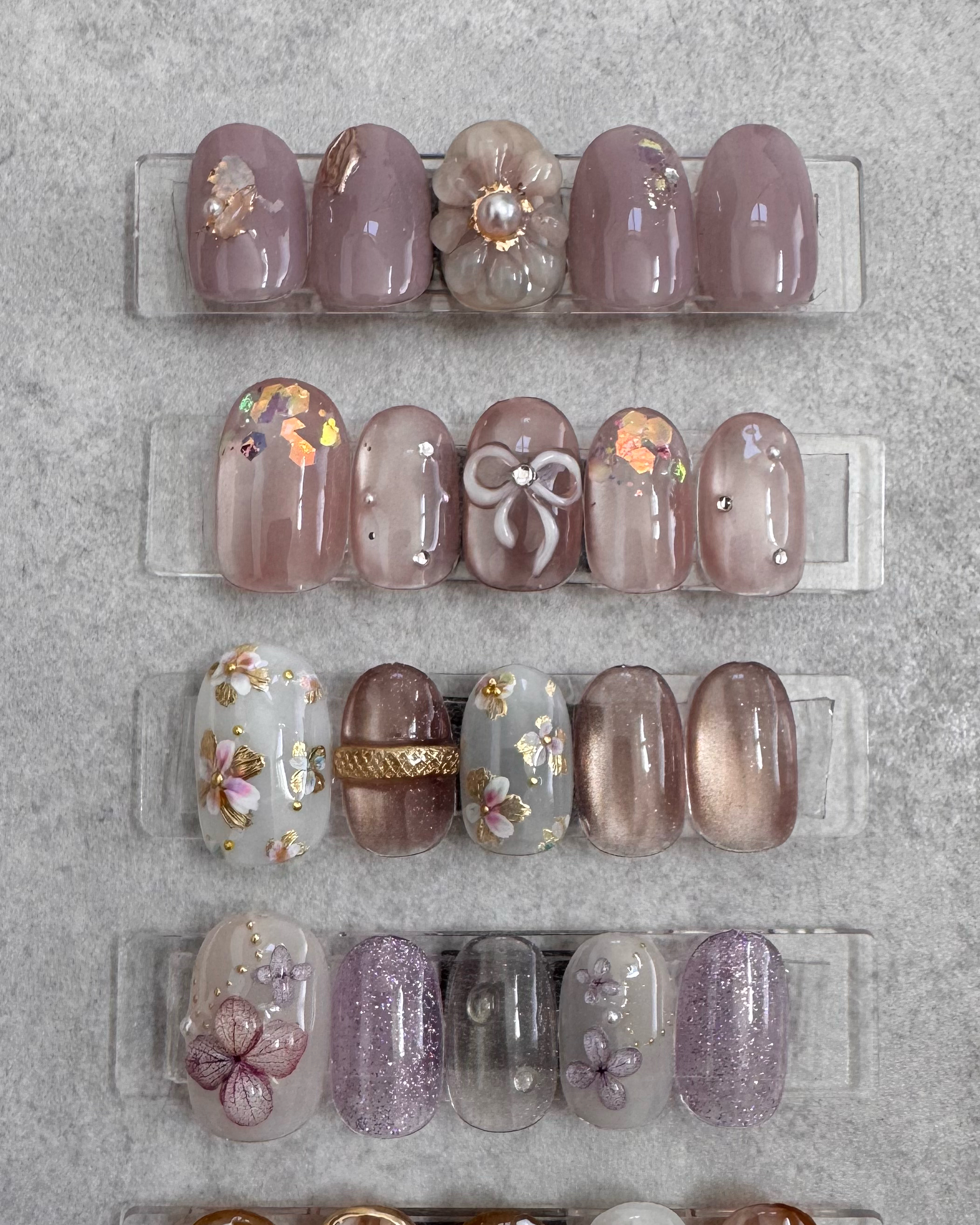ewalu_nail